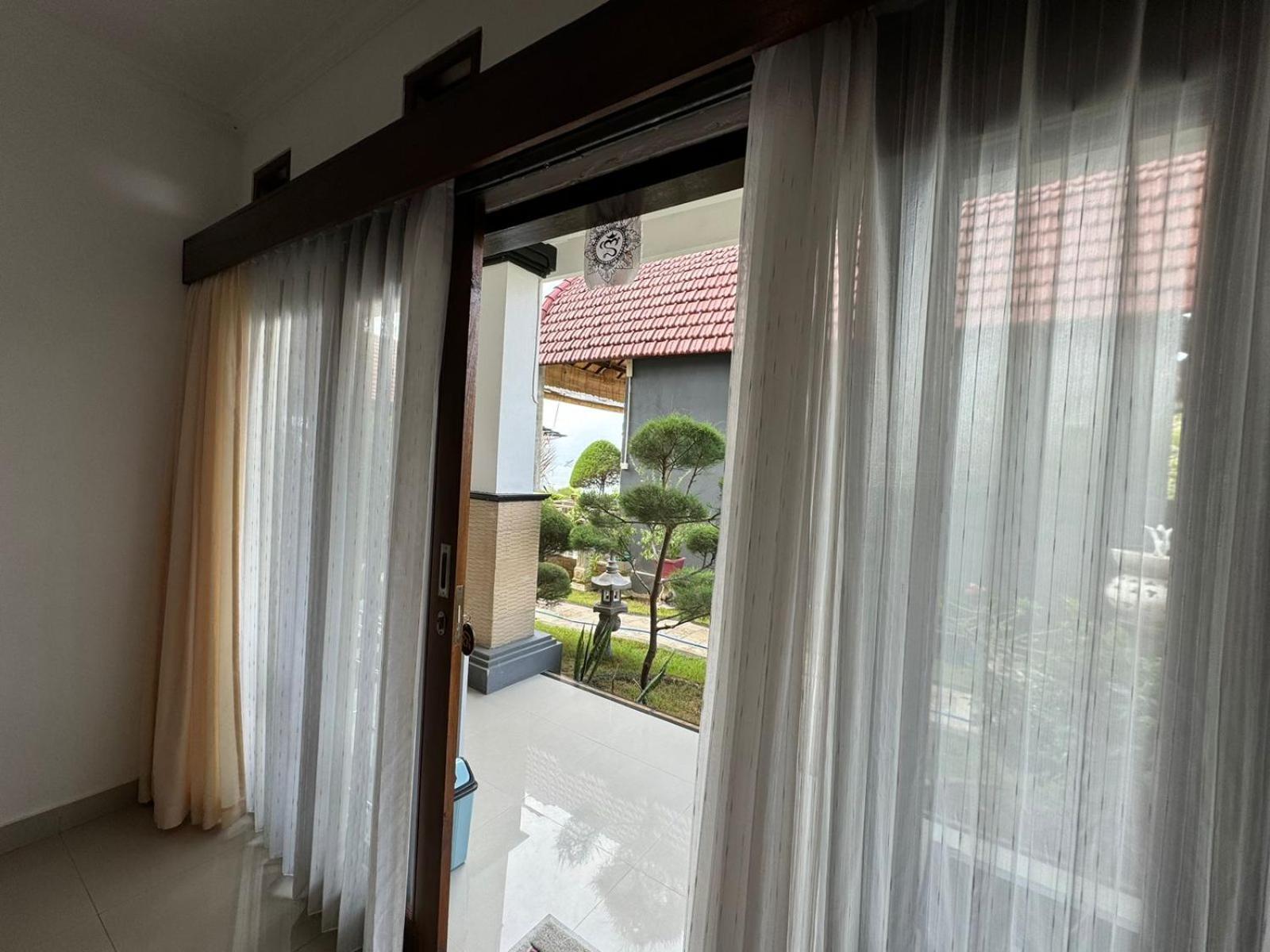 Kaylas Hill Guest house 4*