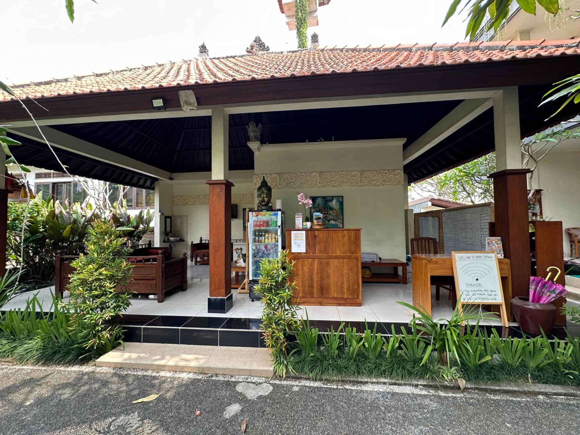 Brata Hotel Ubud (Bali)
