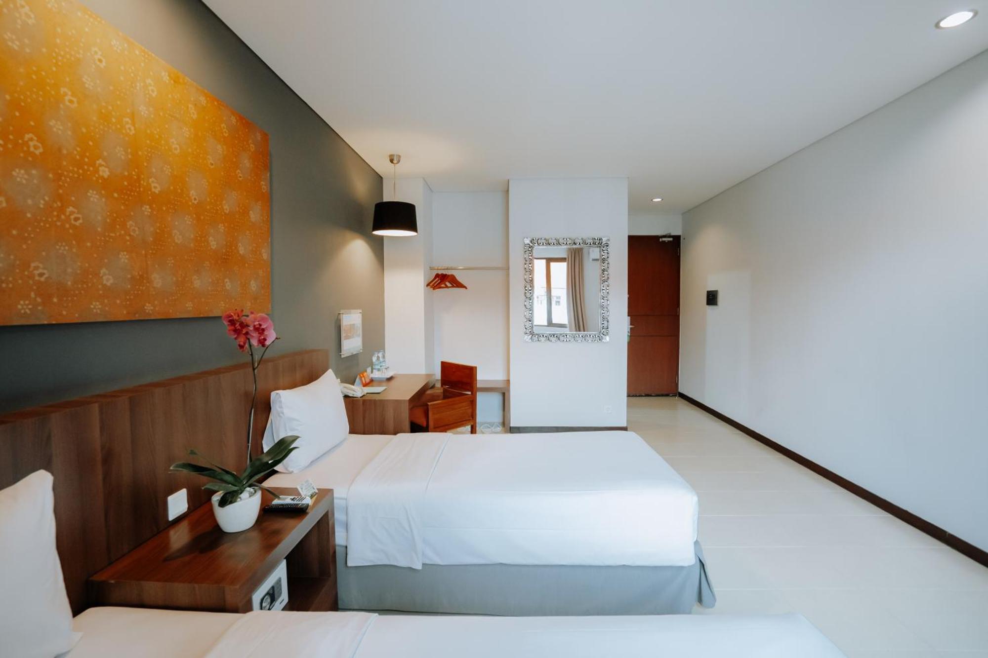 Praja Hotel 2*