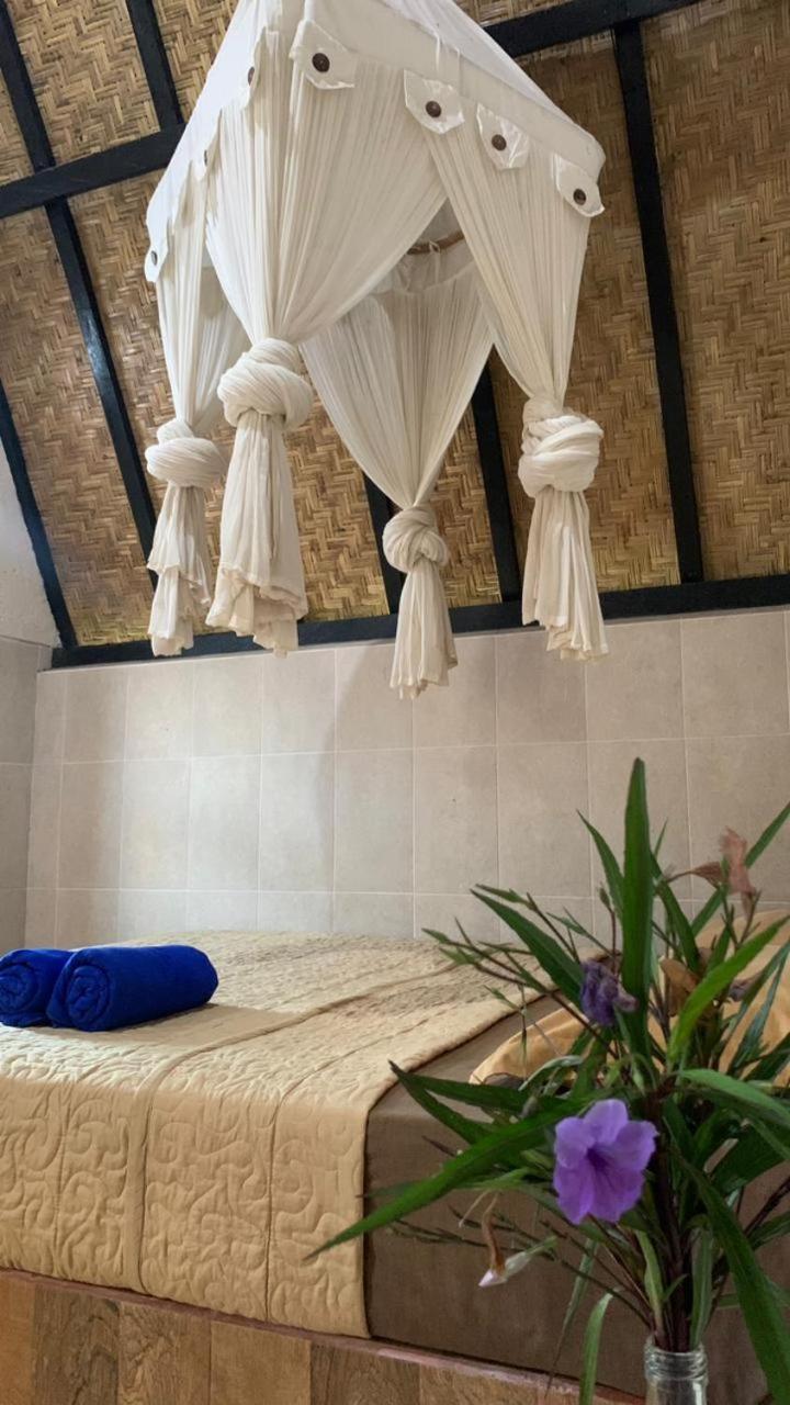 Moon House Kubupenlokan