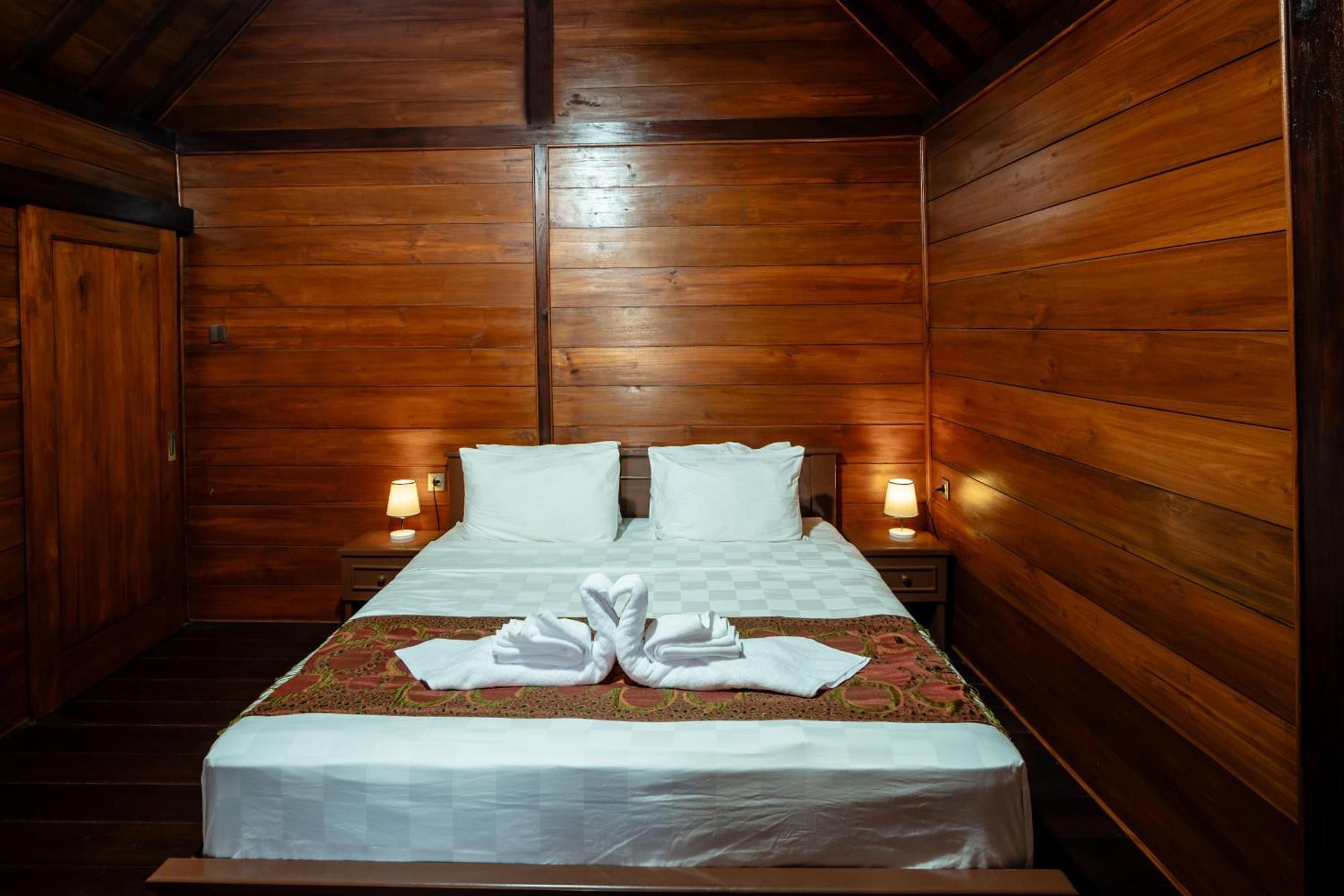 Hotel Devana 3*