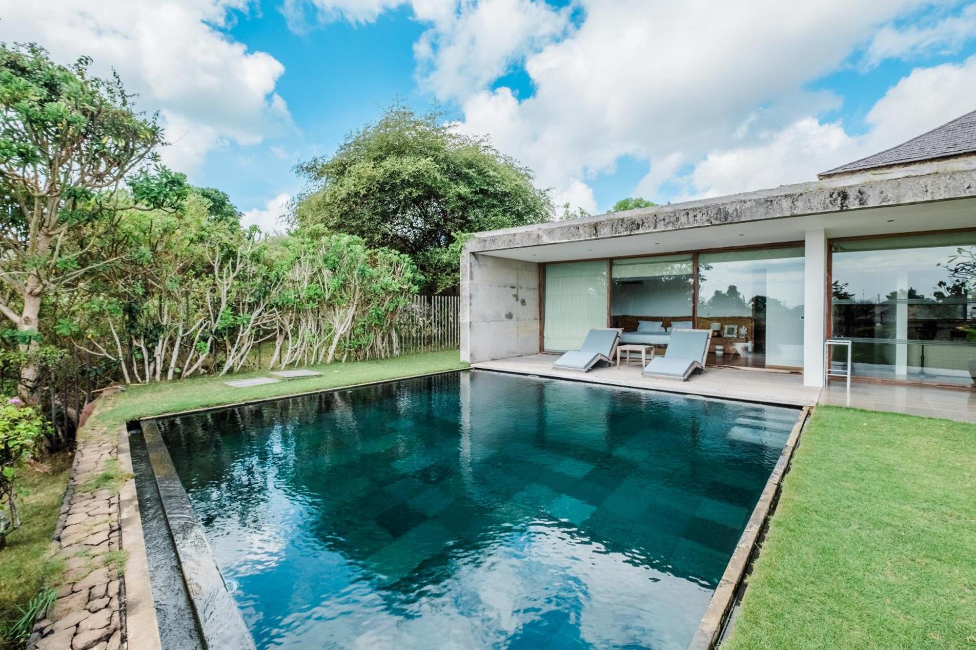 Villa Beachfront Nakar Two