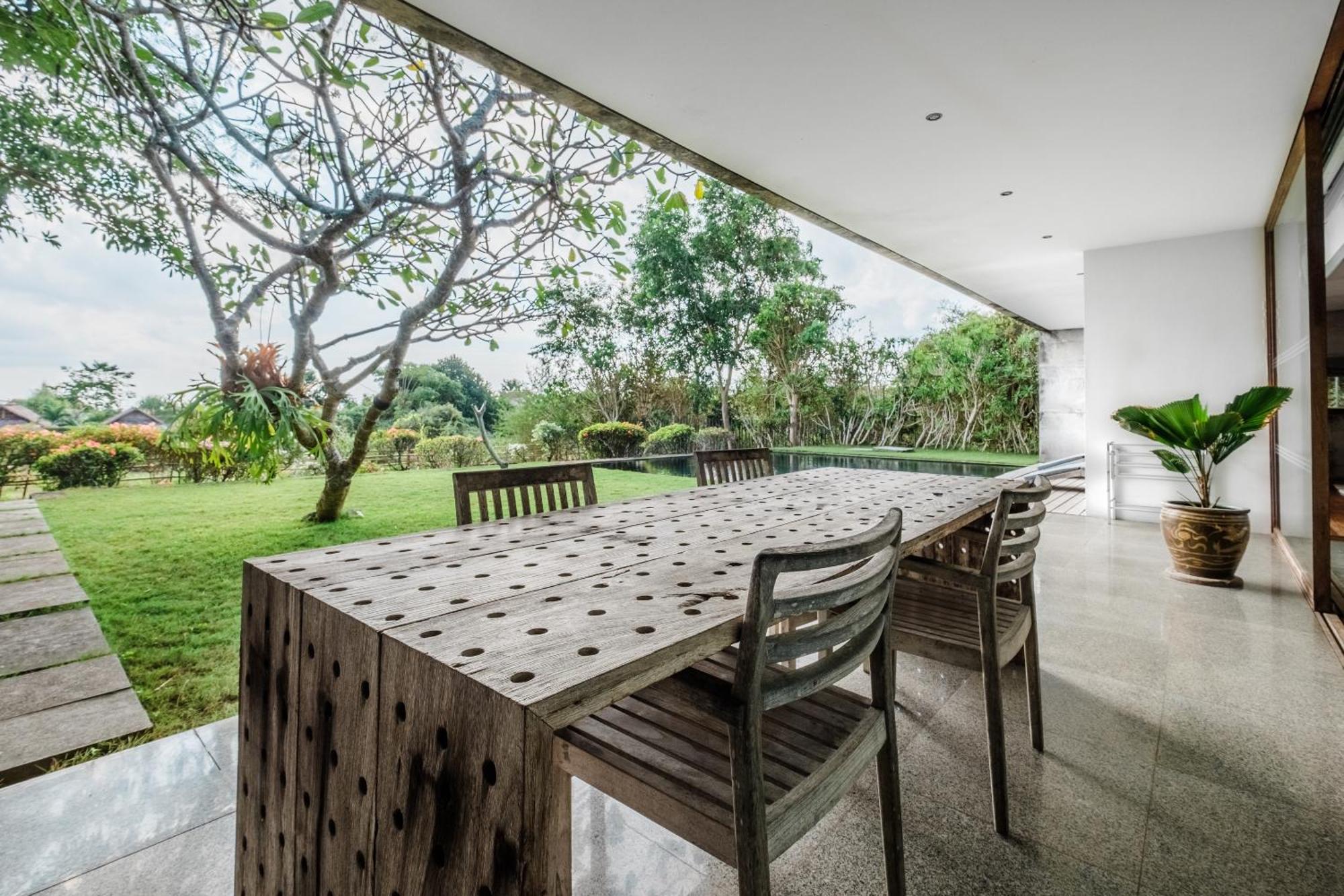 Villa Beachfront Nakar Two *