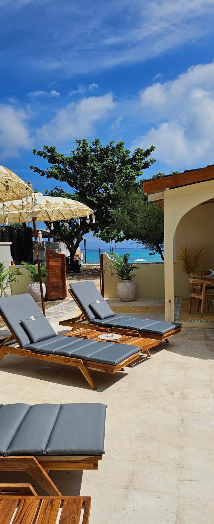 Guest house United Colors Of Lembongan 3*