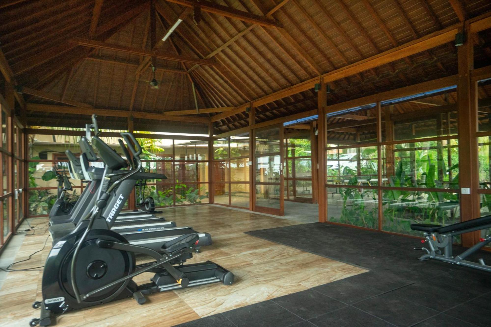The Grand Villandra 4* Lovina (Bali)