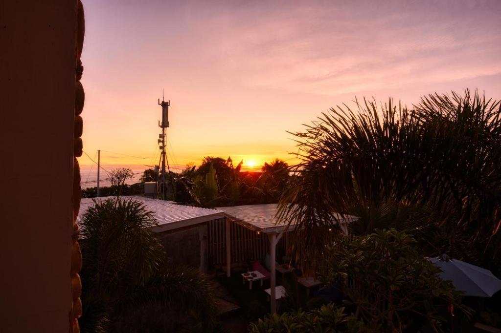 Kelingking Sunset Point & Hotel