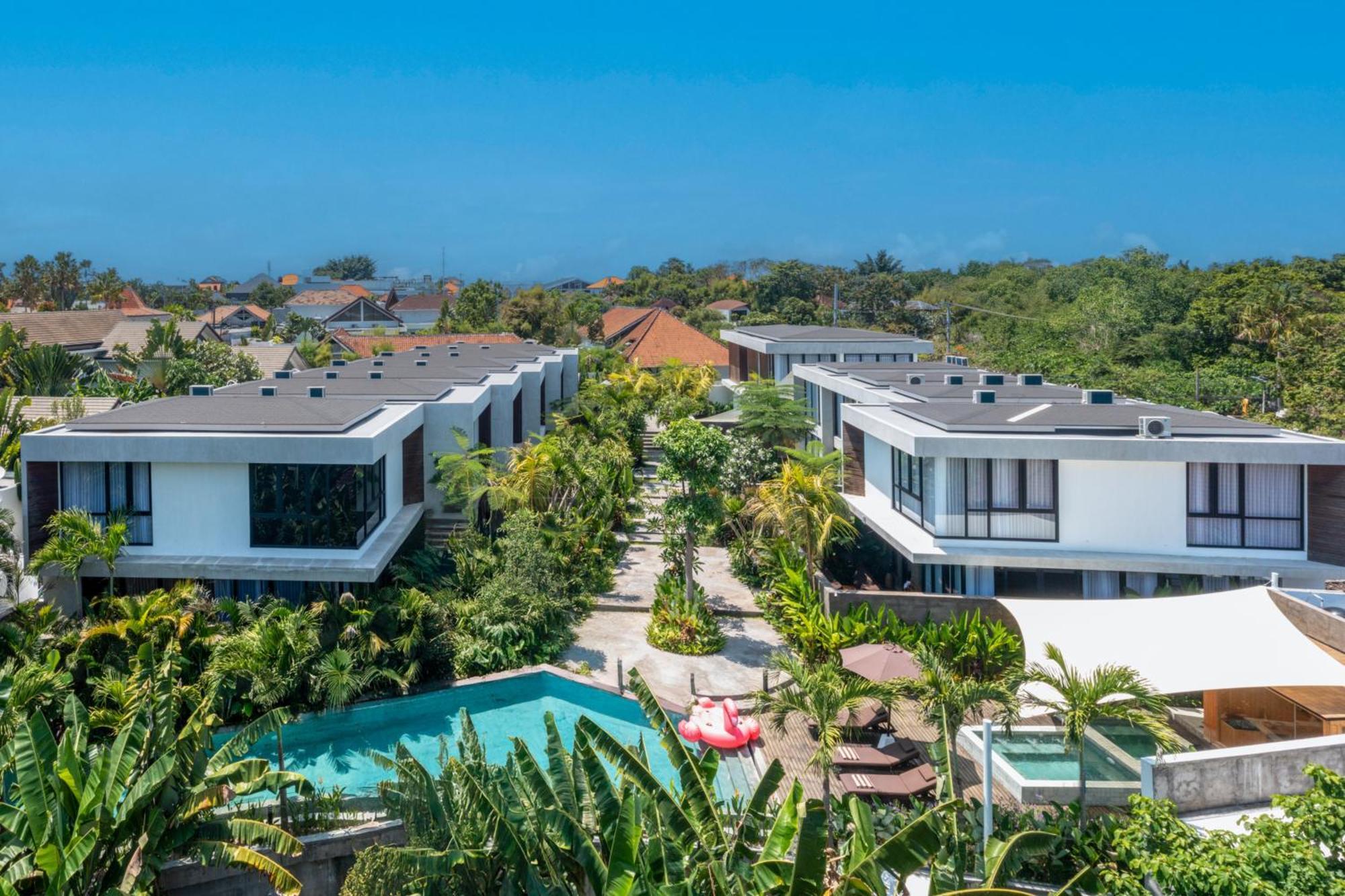 Umalas Creek Hotel 5*