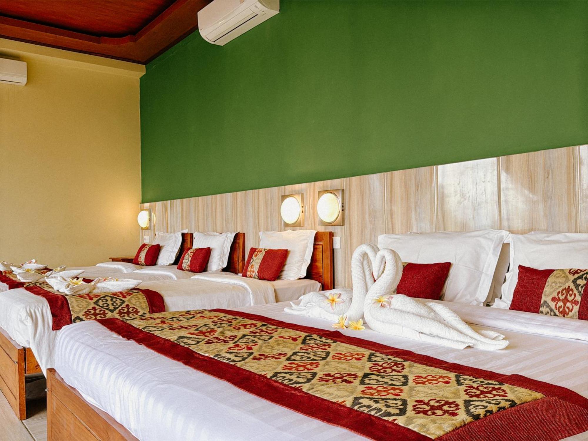 Cafe & Kebun Wayan Hotel 3*