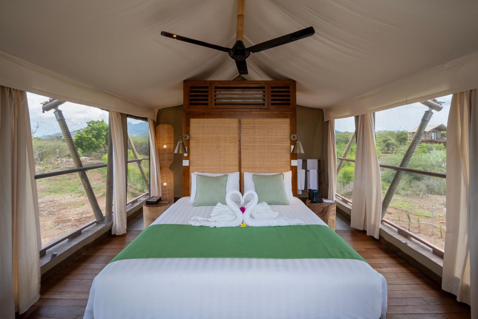 Luxury tent Menjangan Dynasty