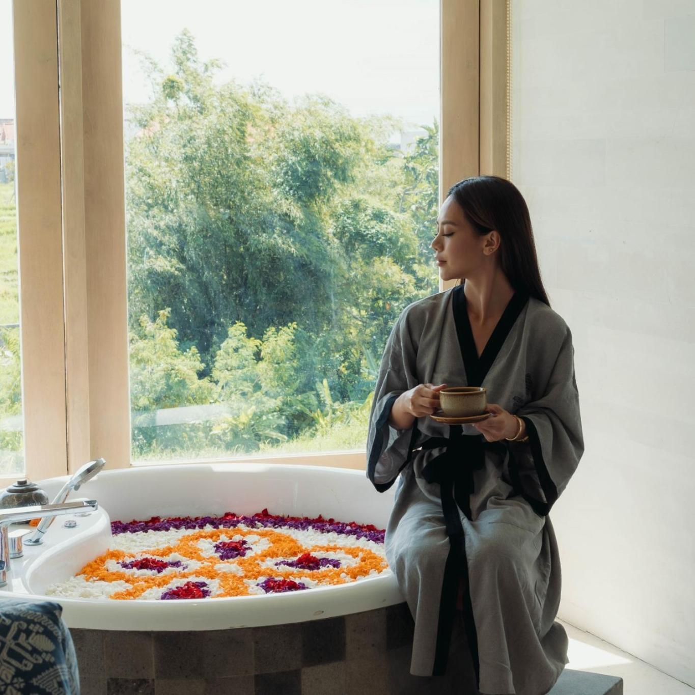 Astera Luxury & By Ini Vie Hospitality Resort 5*