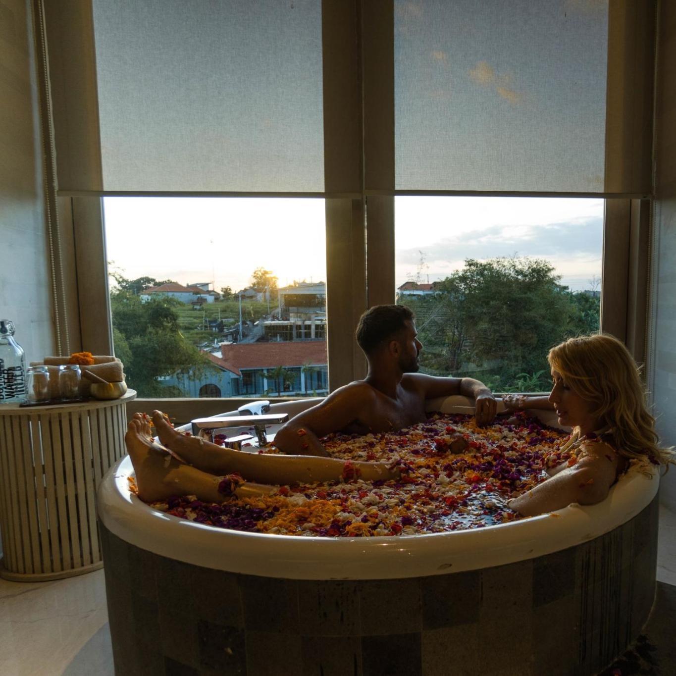 Astera Luxury & By Ini Vie Hospitality 5*