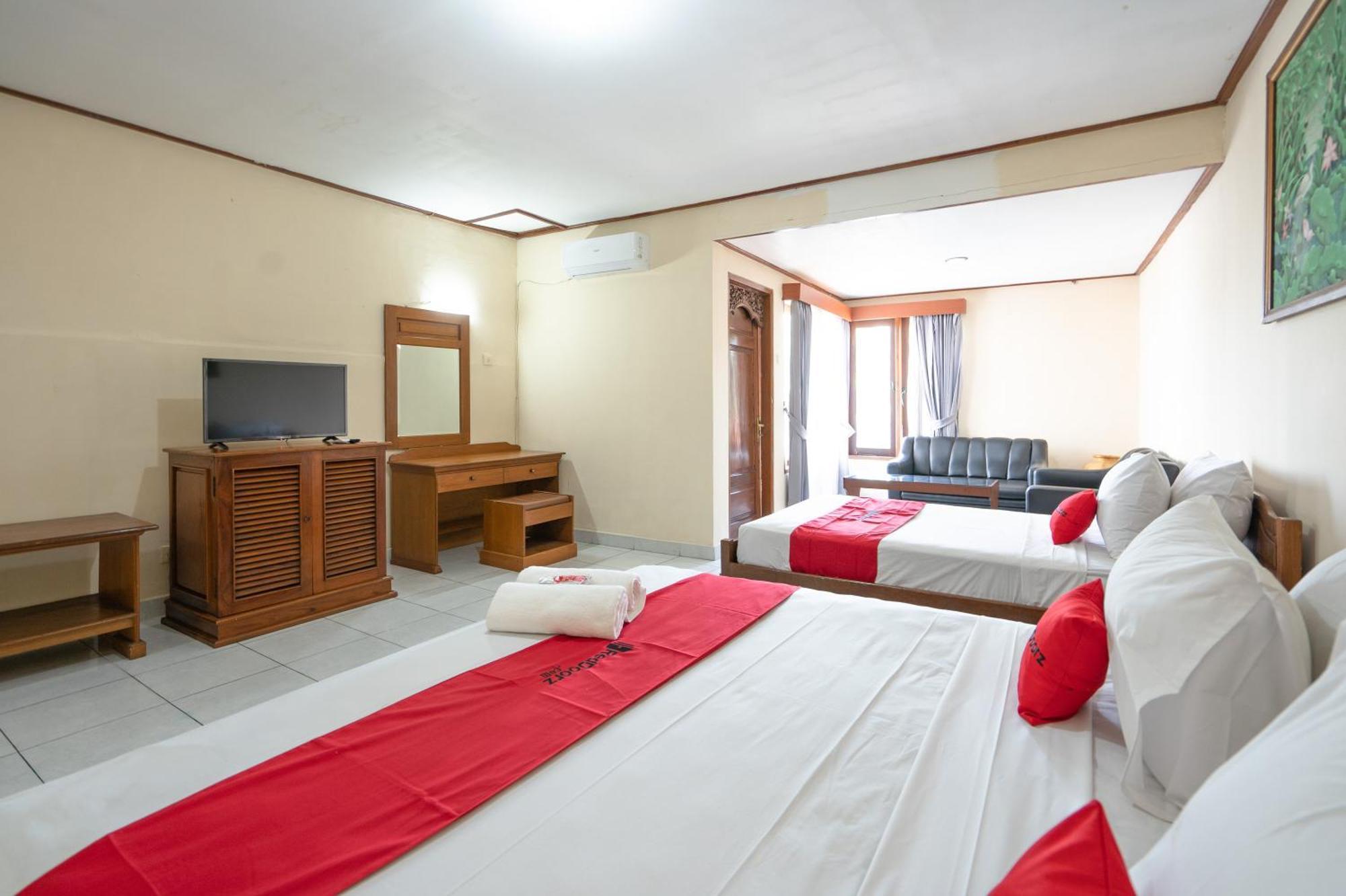 Reddoorz At Mahajaya
