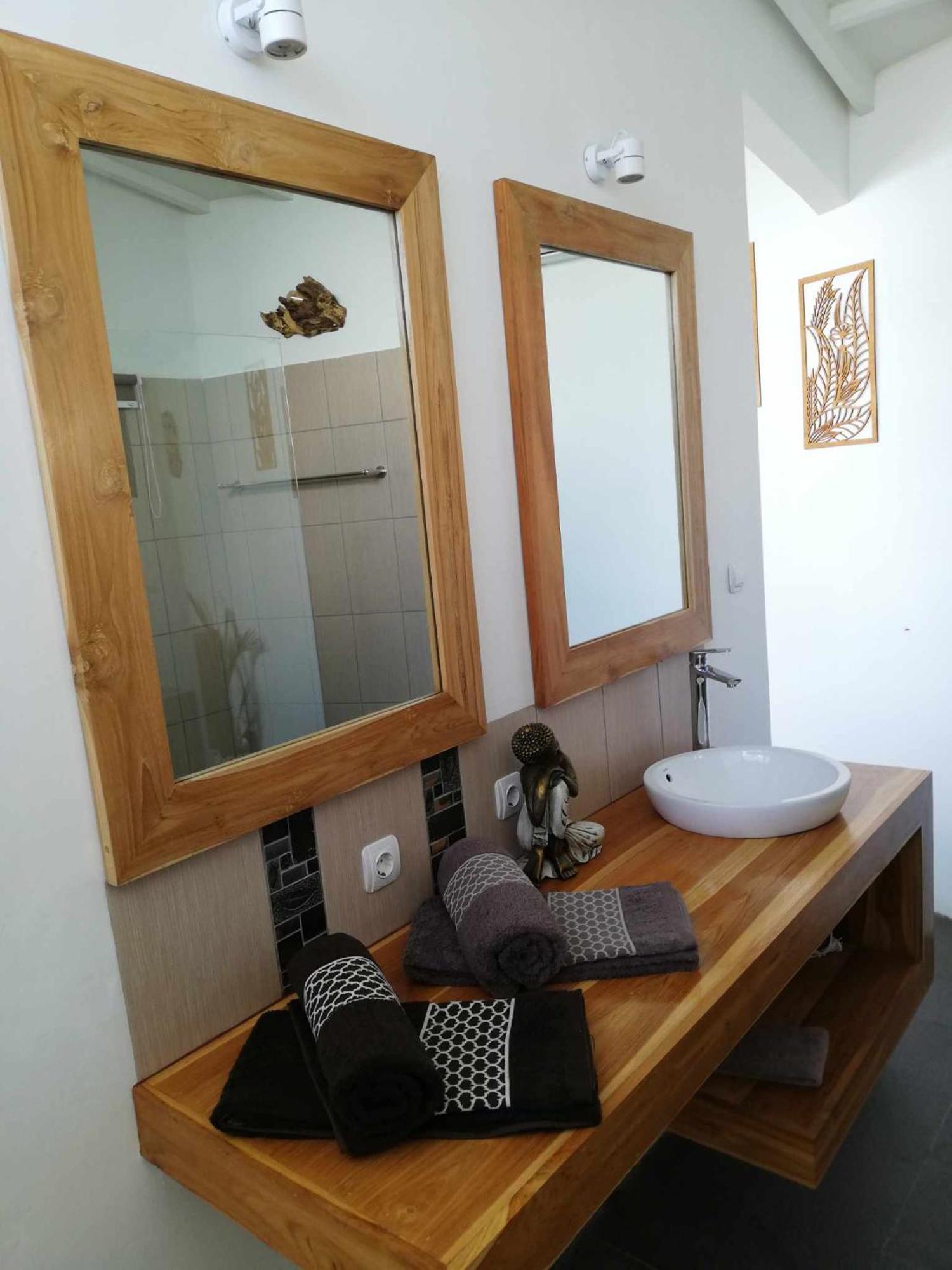 Eden Eco-villas With Private Pool - Adult Only Batumadeg