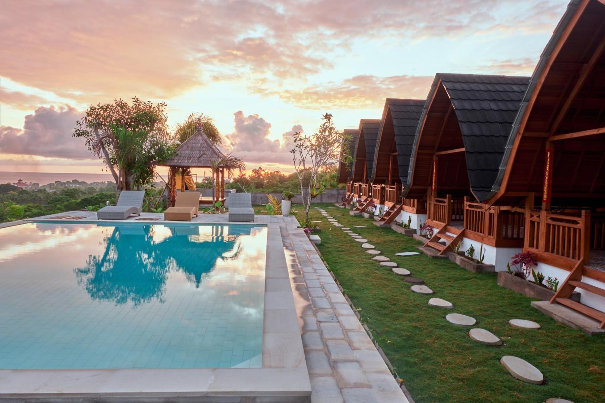 Plumeria Np Hotel Batununggul