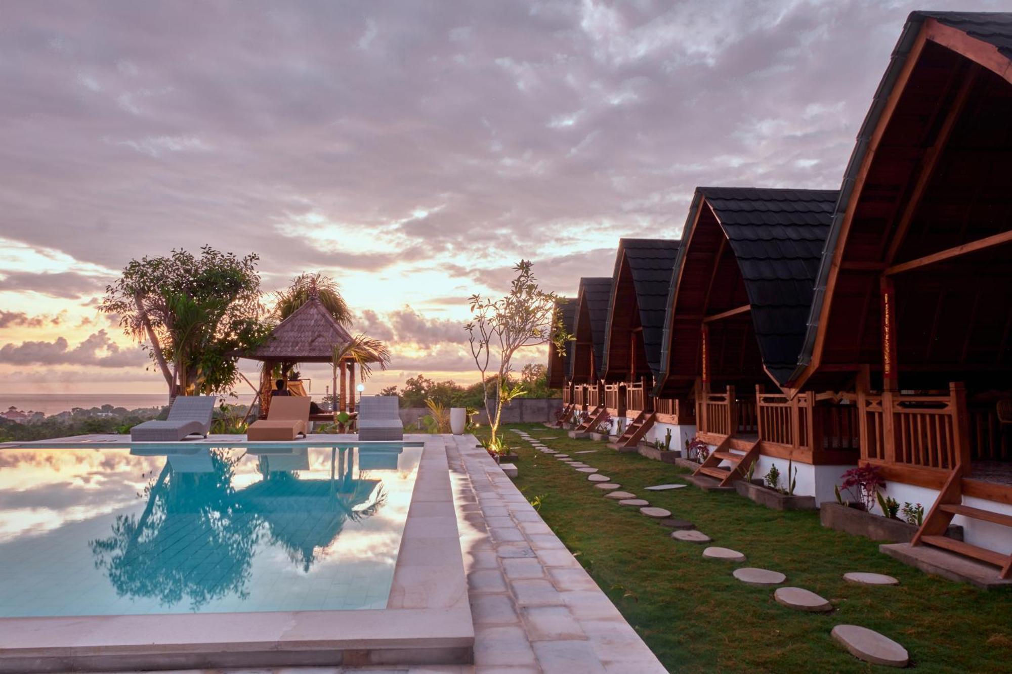 Hotel Plumeria Np