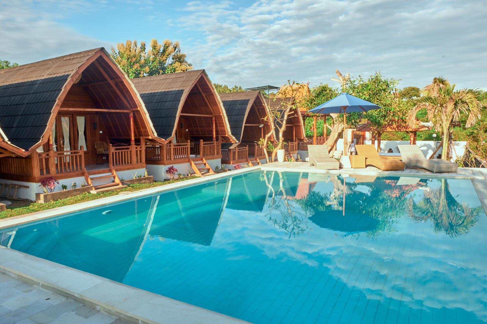 Plumeria Np Hotel Batununggul