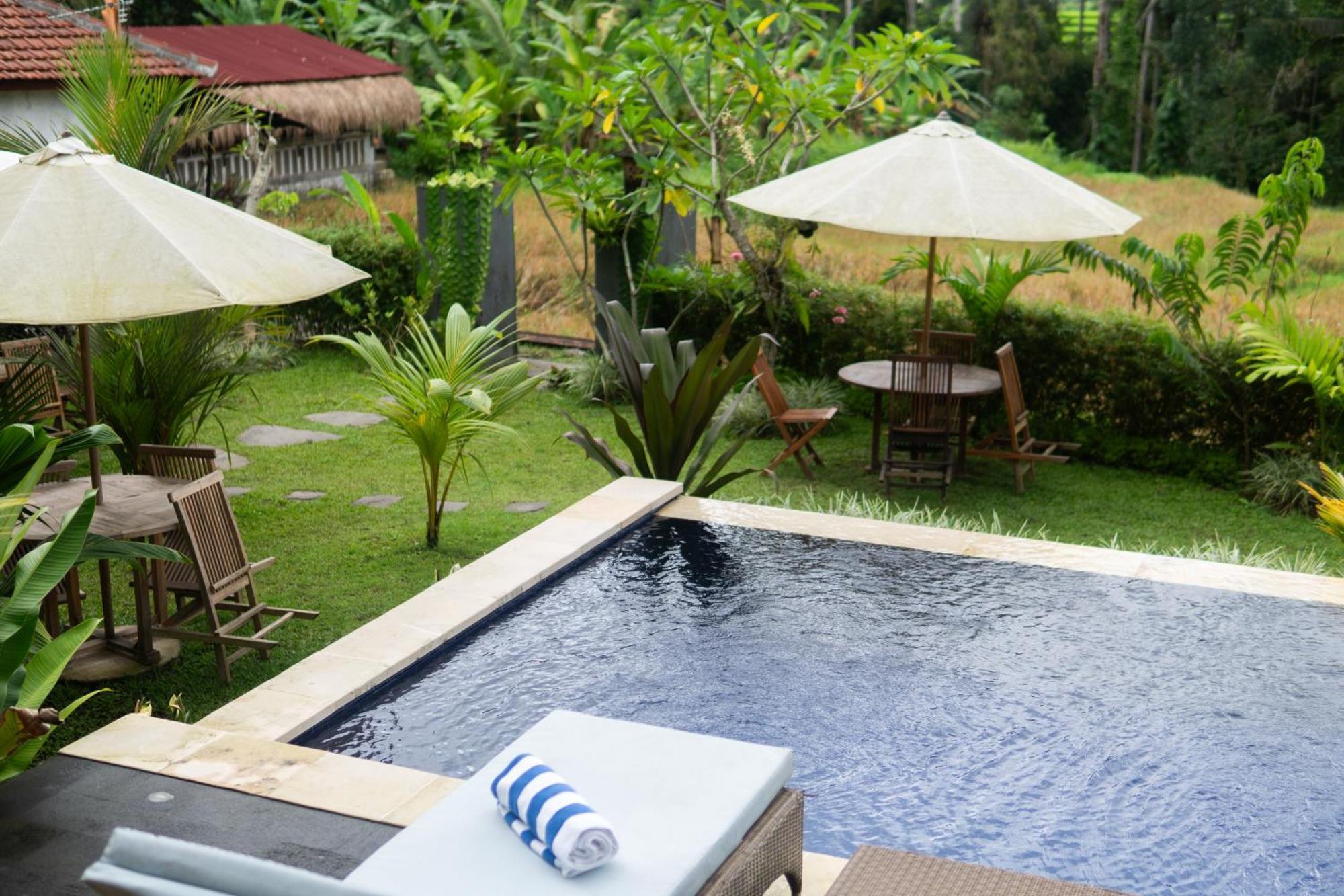 Adhidrawa Guest house *