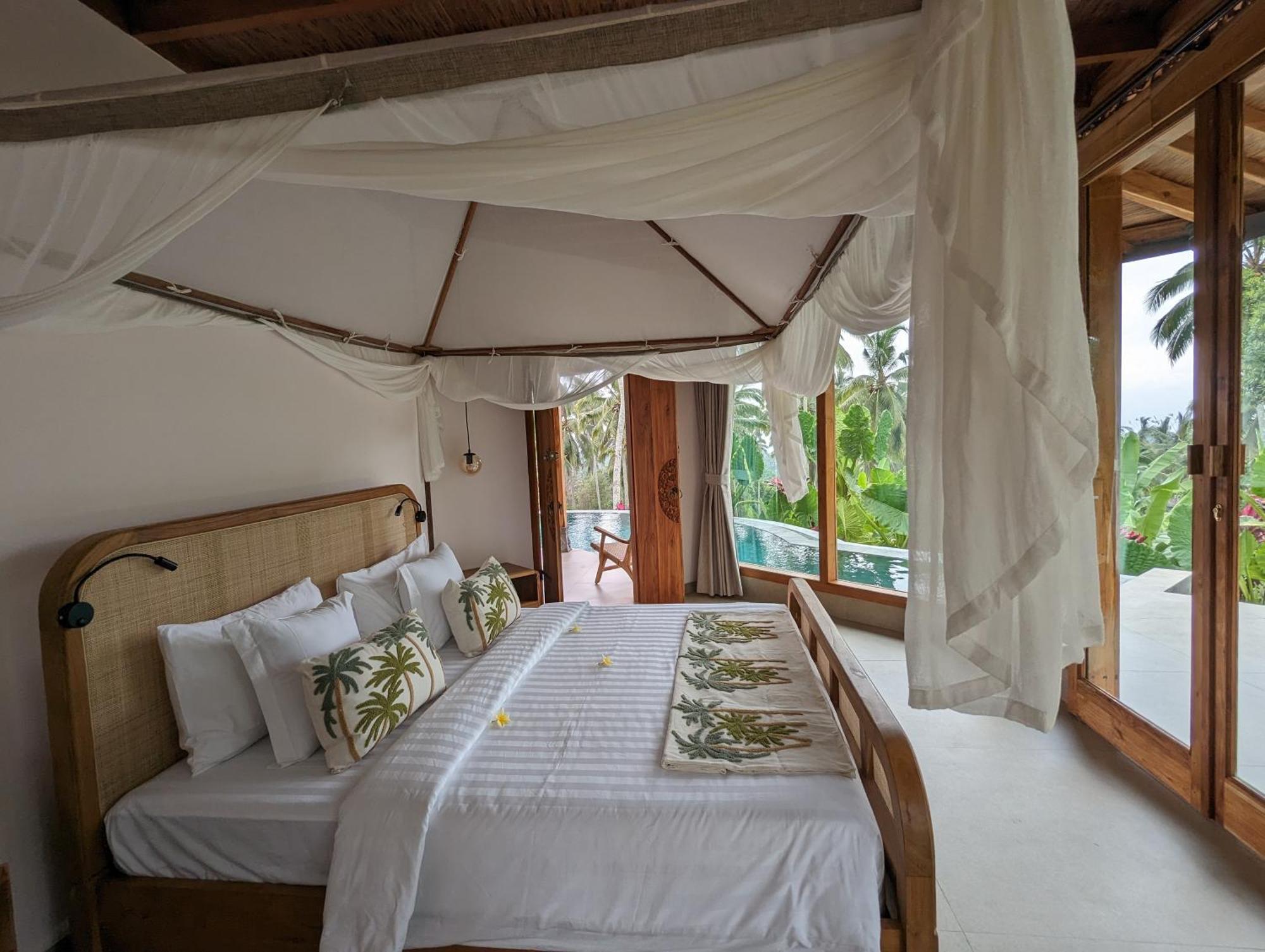 Puri Dajuma Terrace Eco & Resort 4*