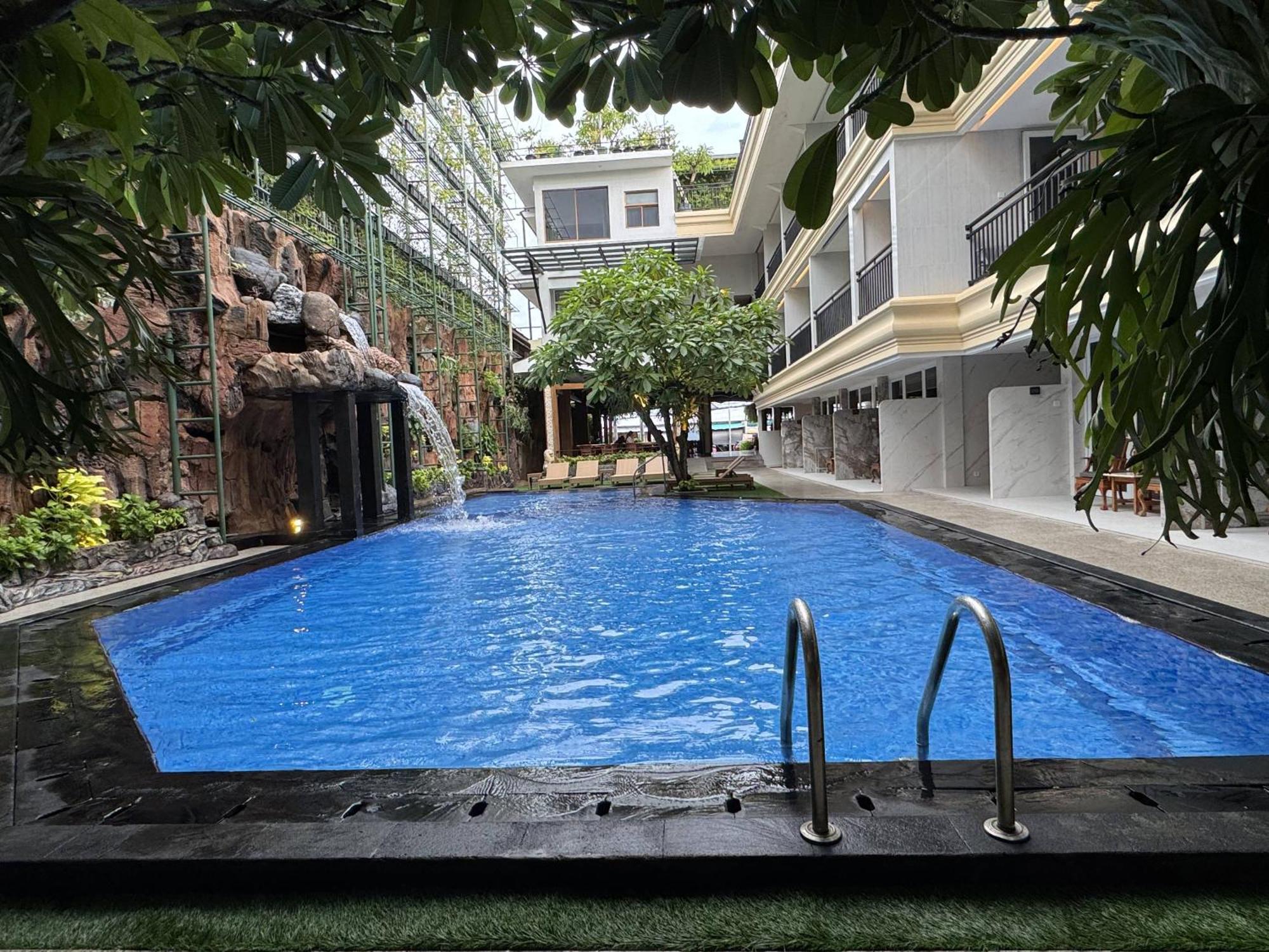 Green Garden 2*