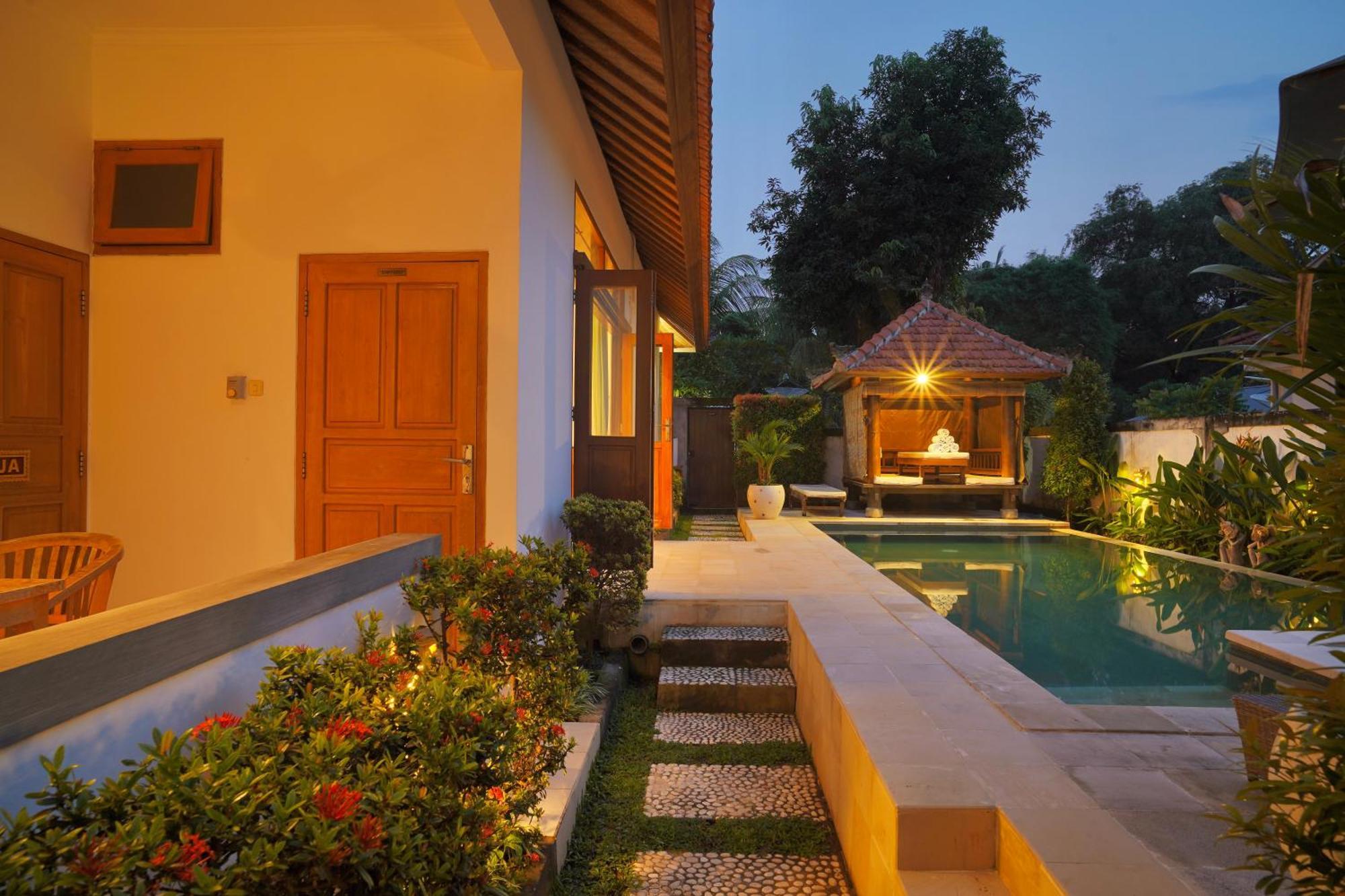 Seruni * Lovina (Bali)