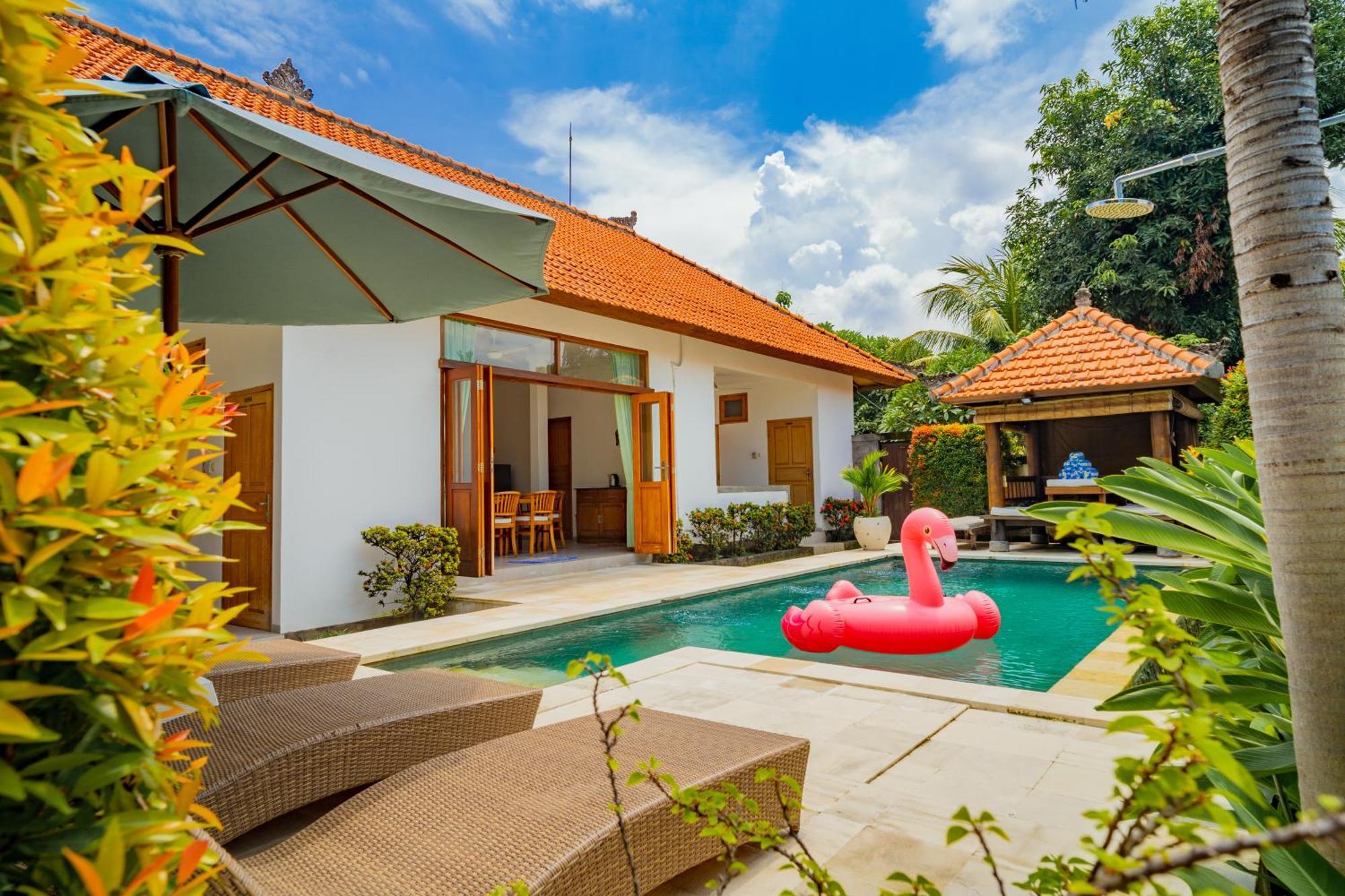 Seruni Lovina (Bali)