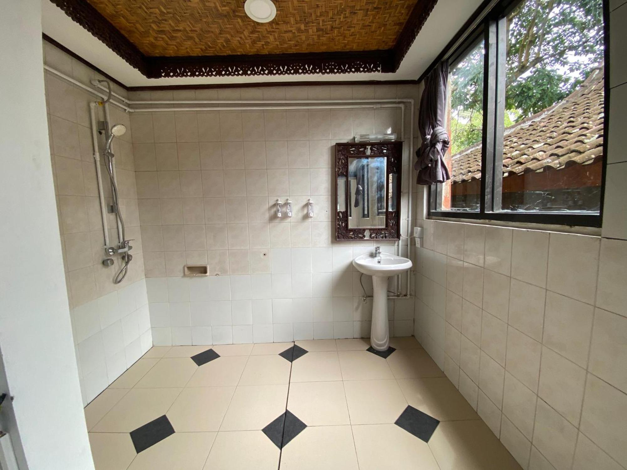 Suly Garden Villa Ubud 3*