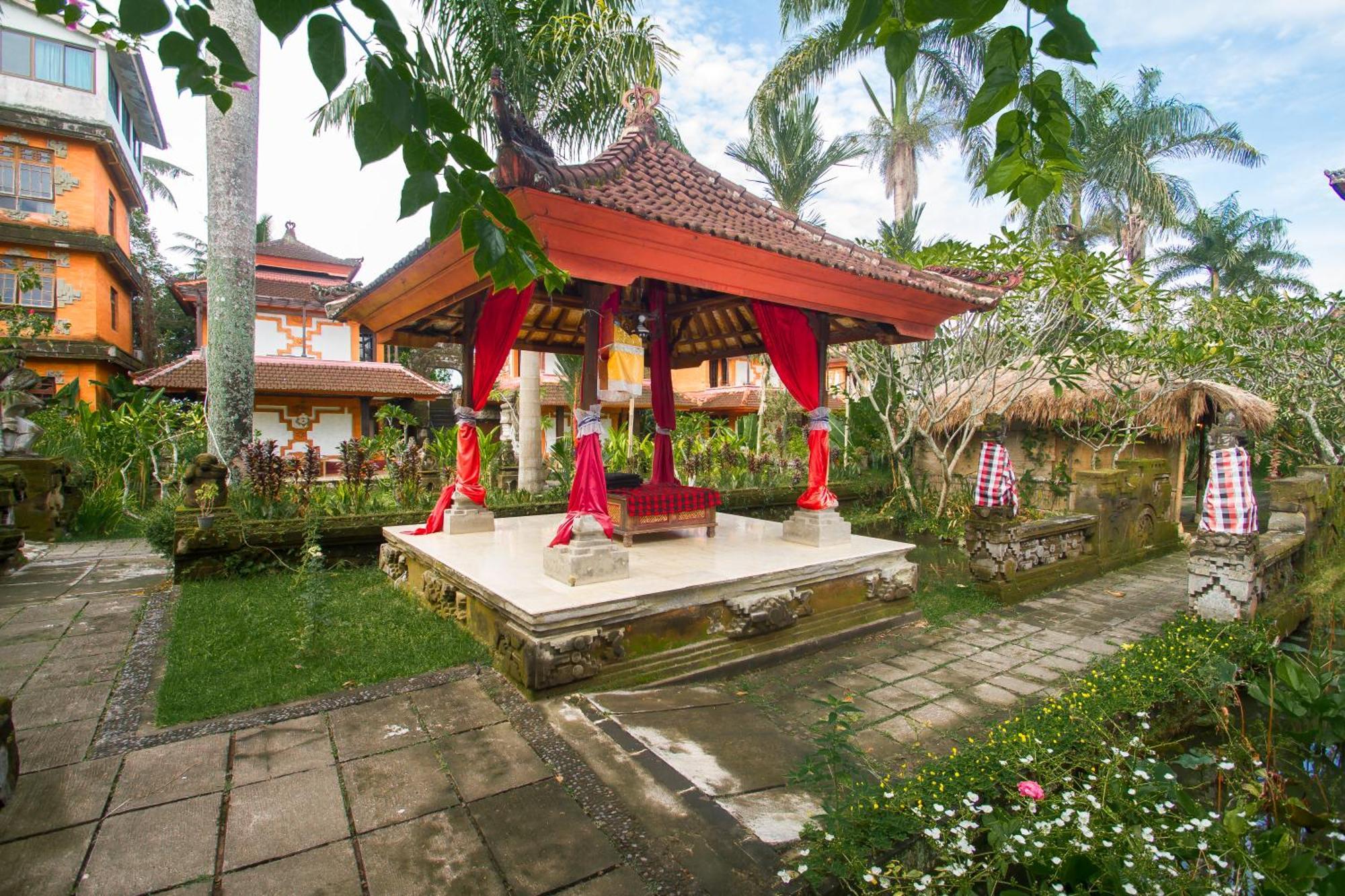 Hotel Suly Garden Villa Ubud 3*