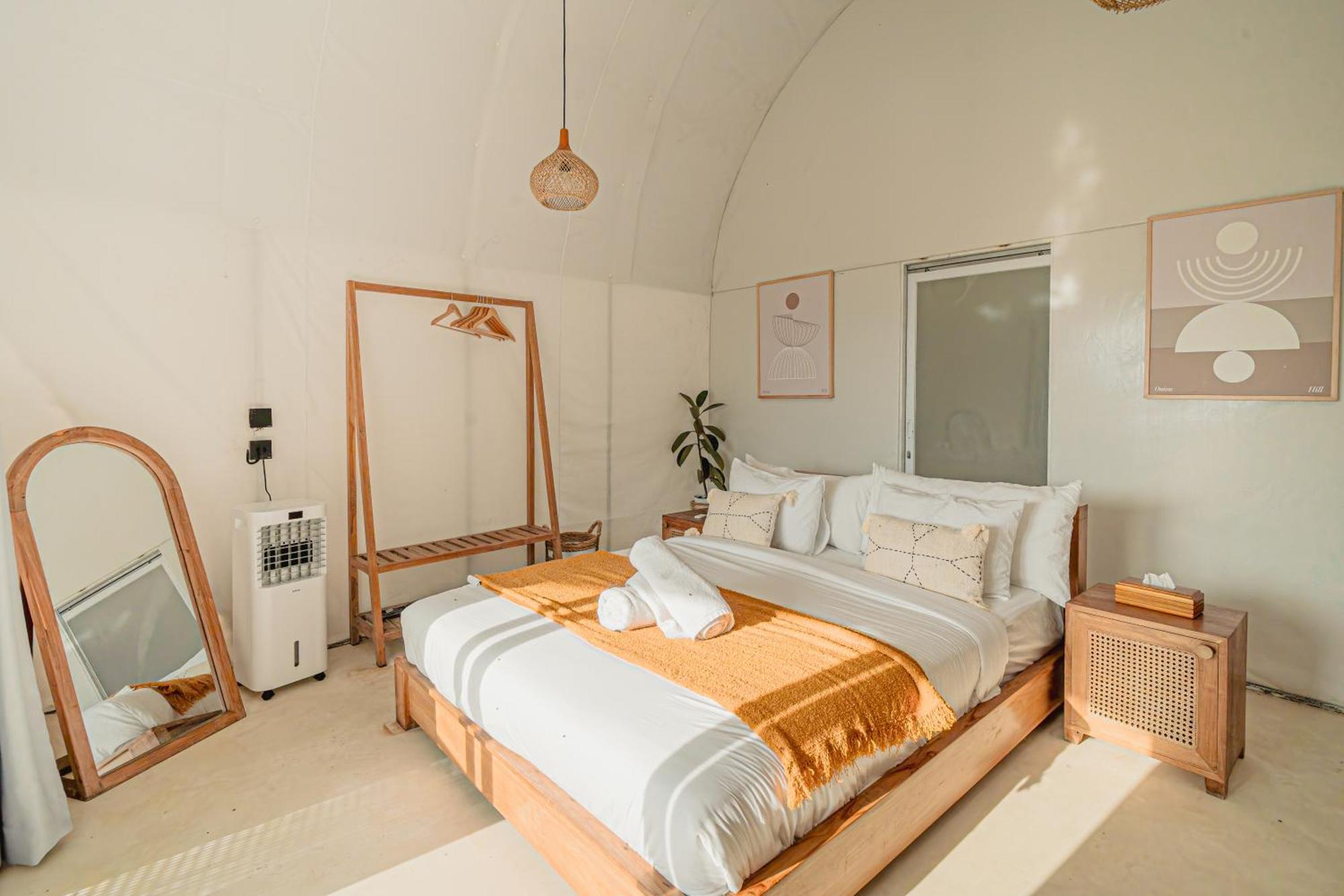 Onion Hill Glamping Managed By Manara Luxury tent *
