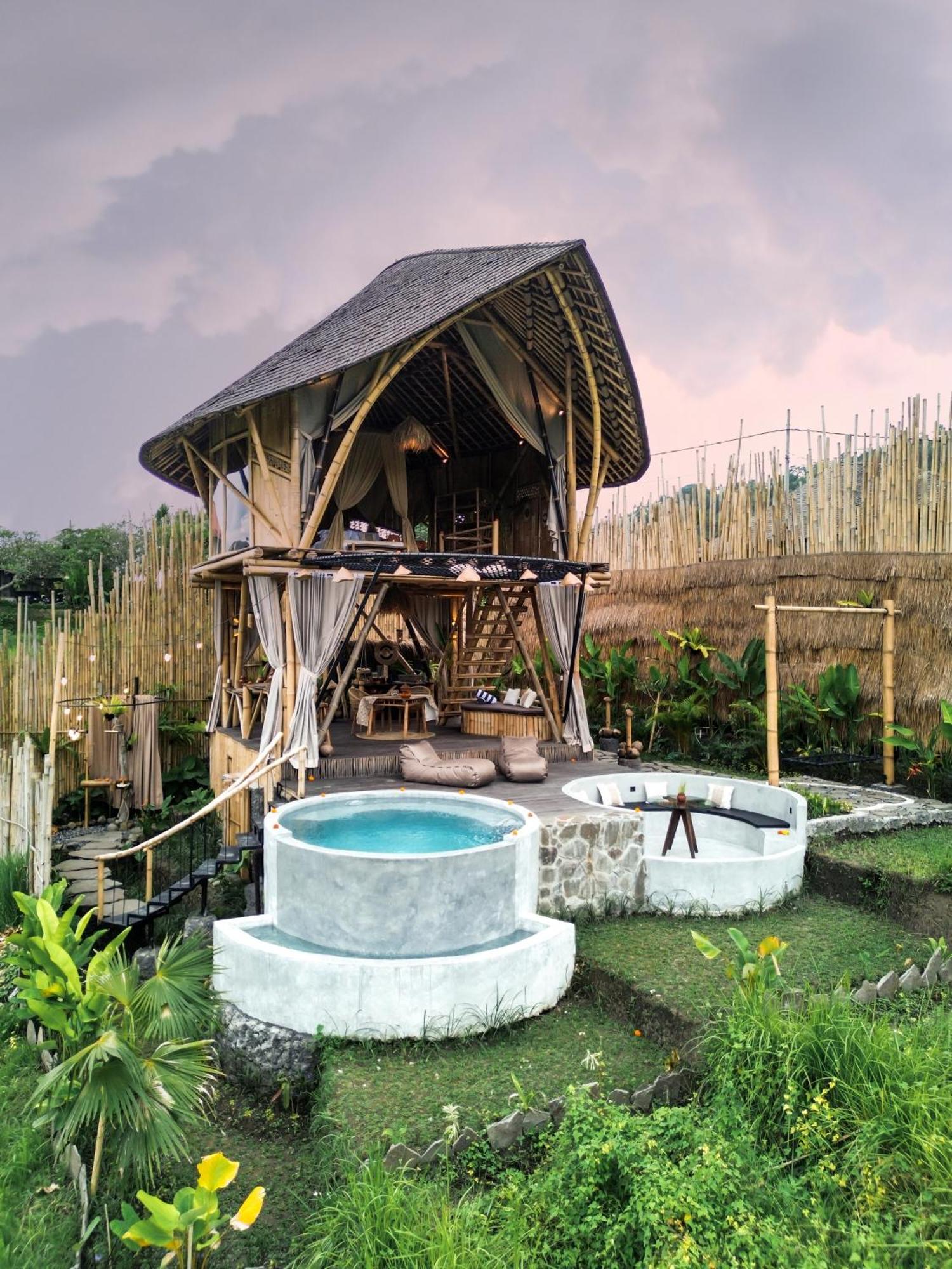 Villa Nivriti Bali