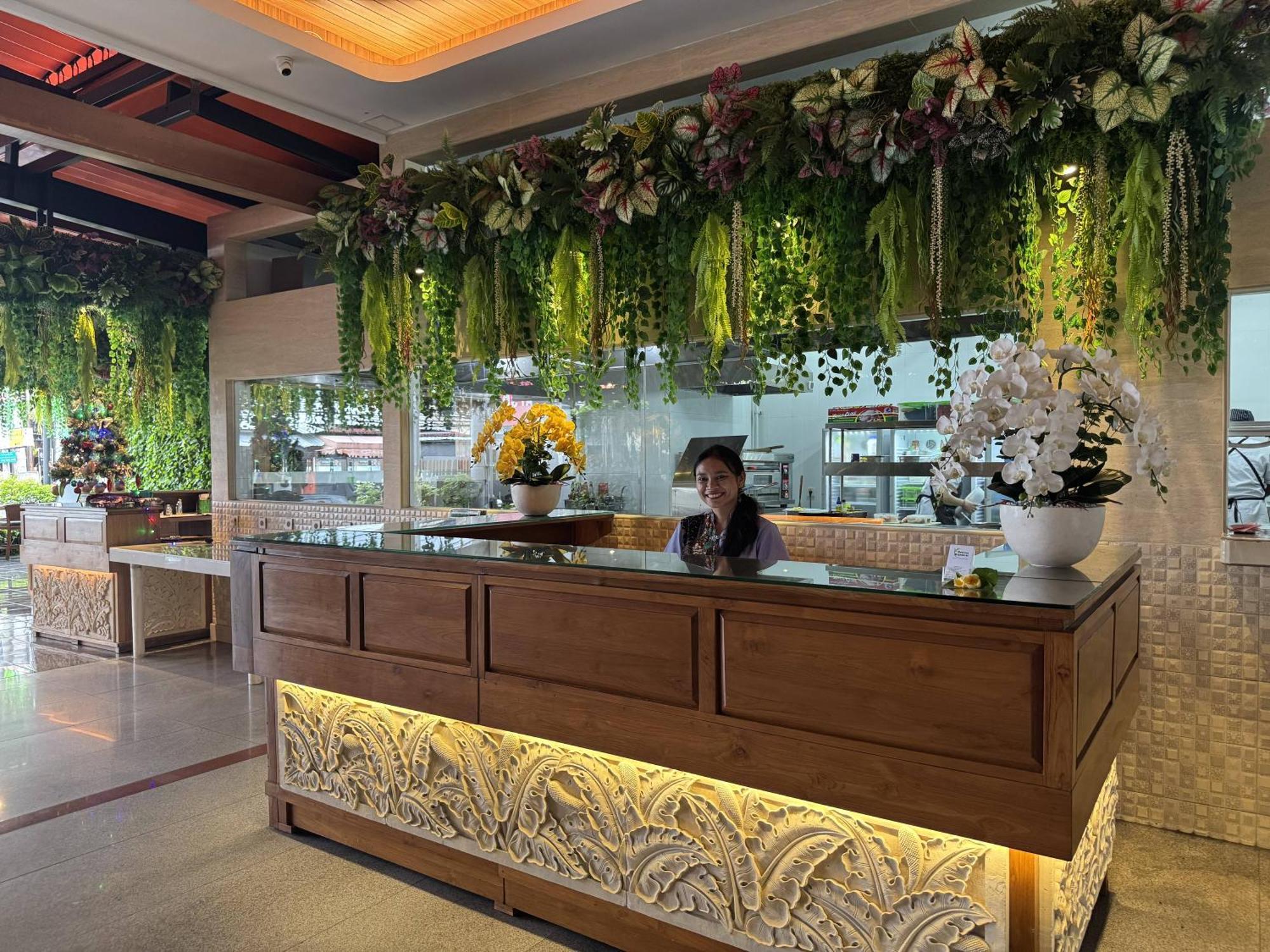 Green Garden Hotel