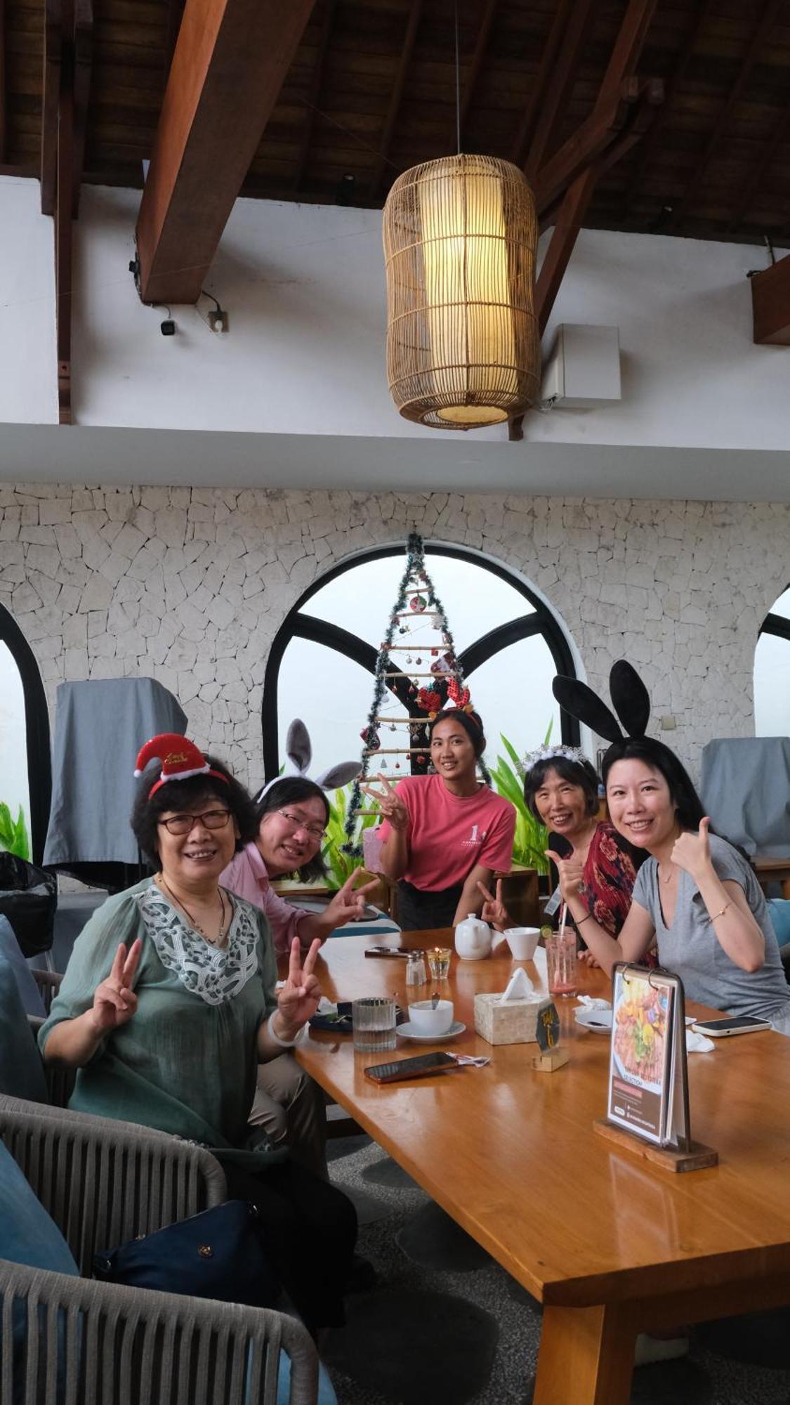 Bed & Breakfast Khamara Nusa Penida *