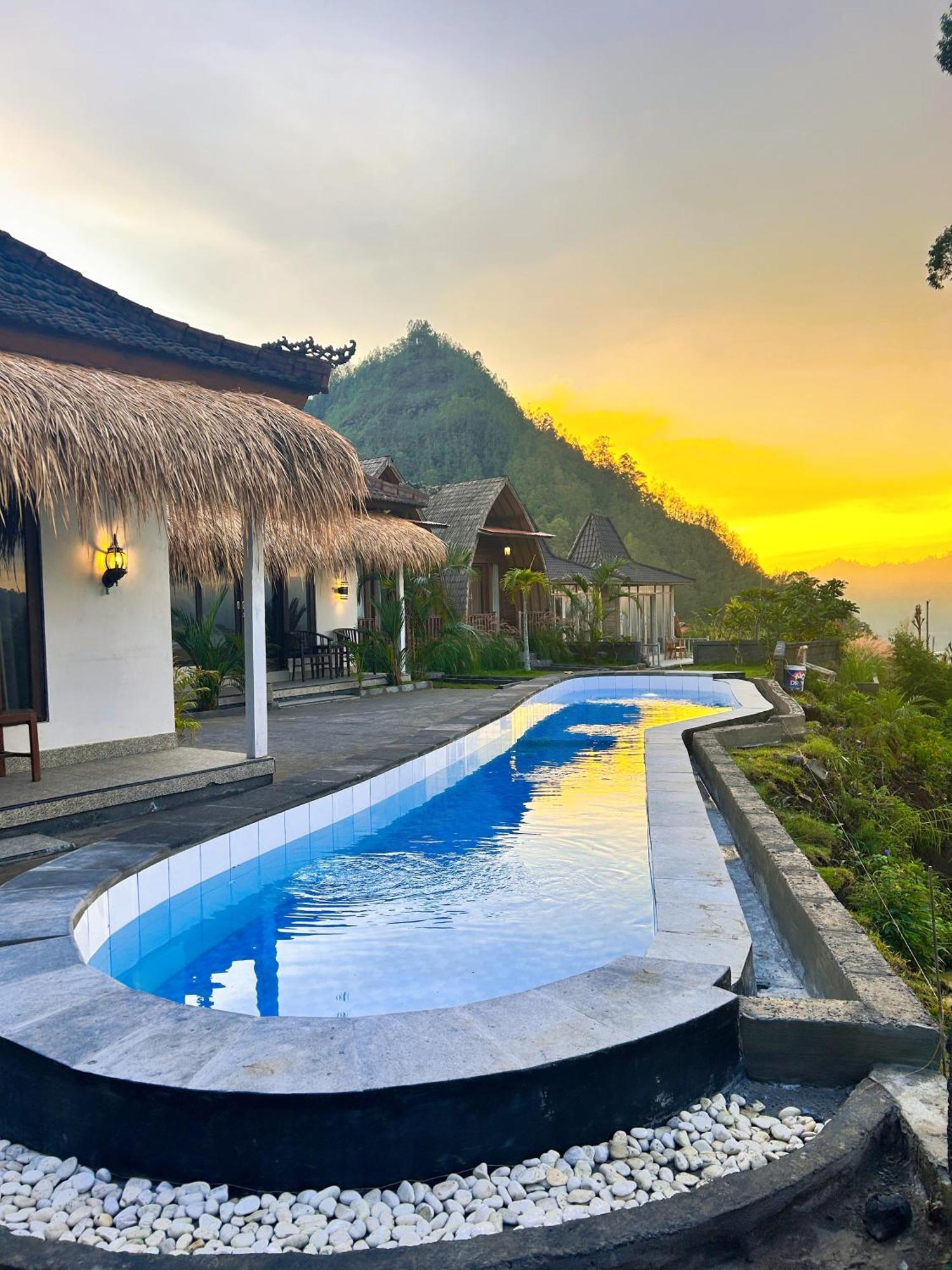 Bali Volcano Guest house *