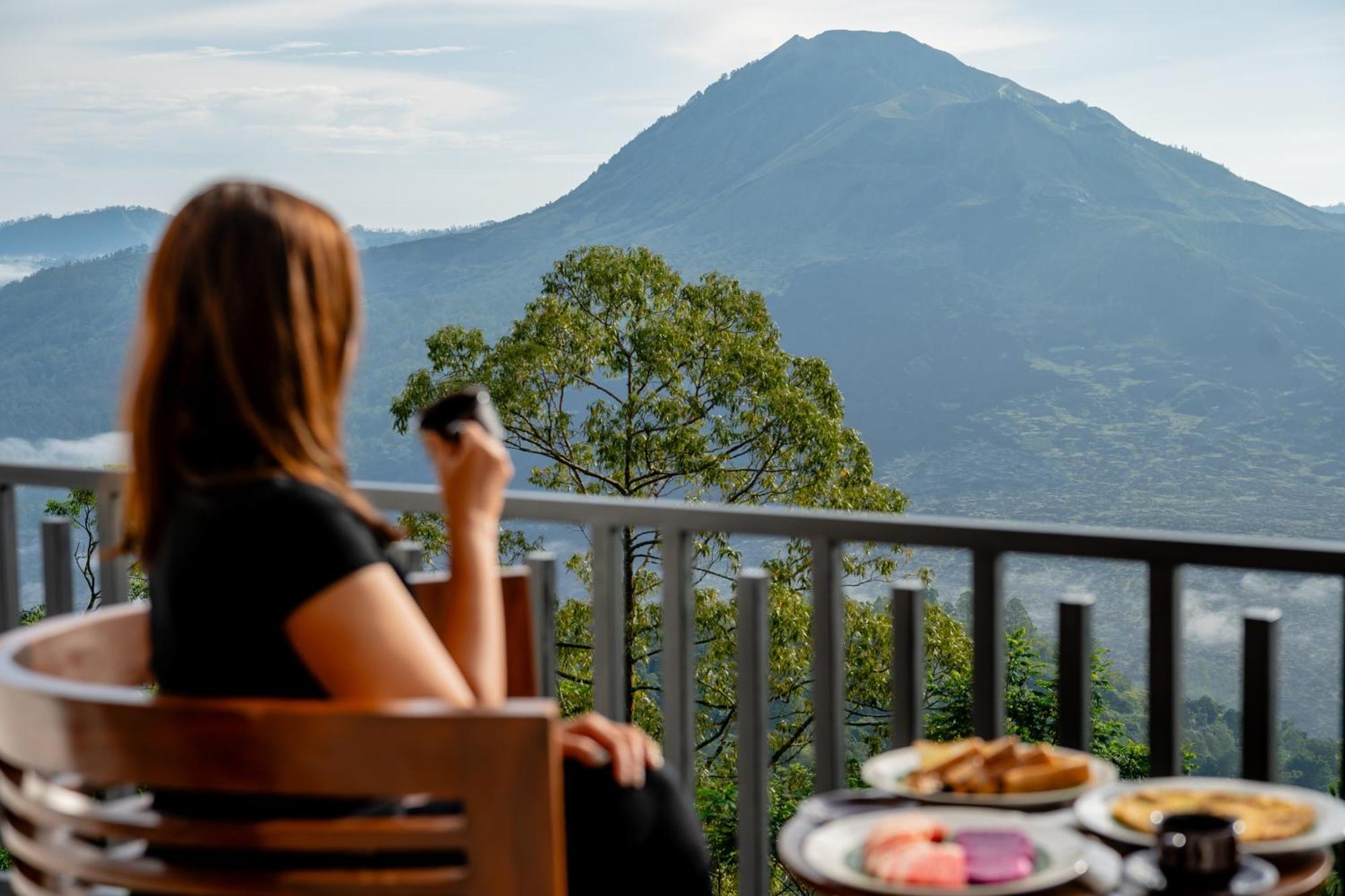 Tegal Sari 3*