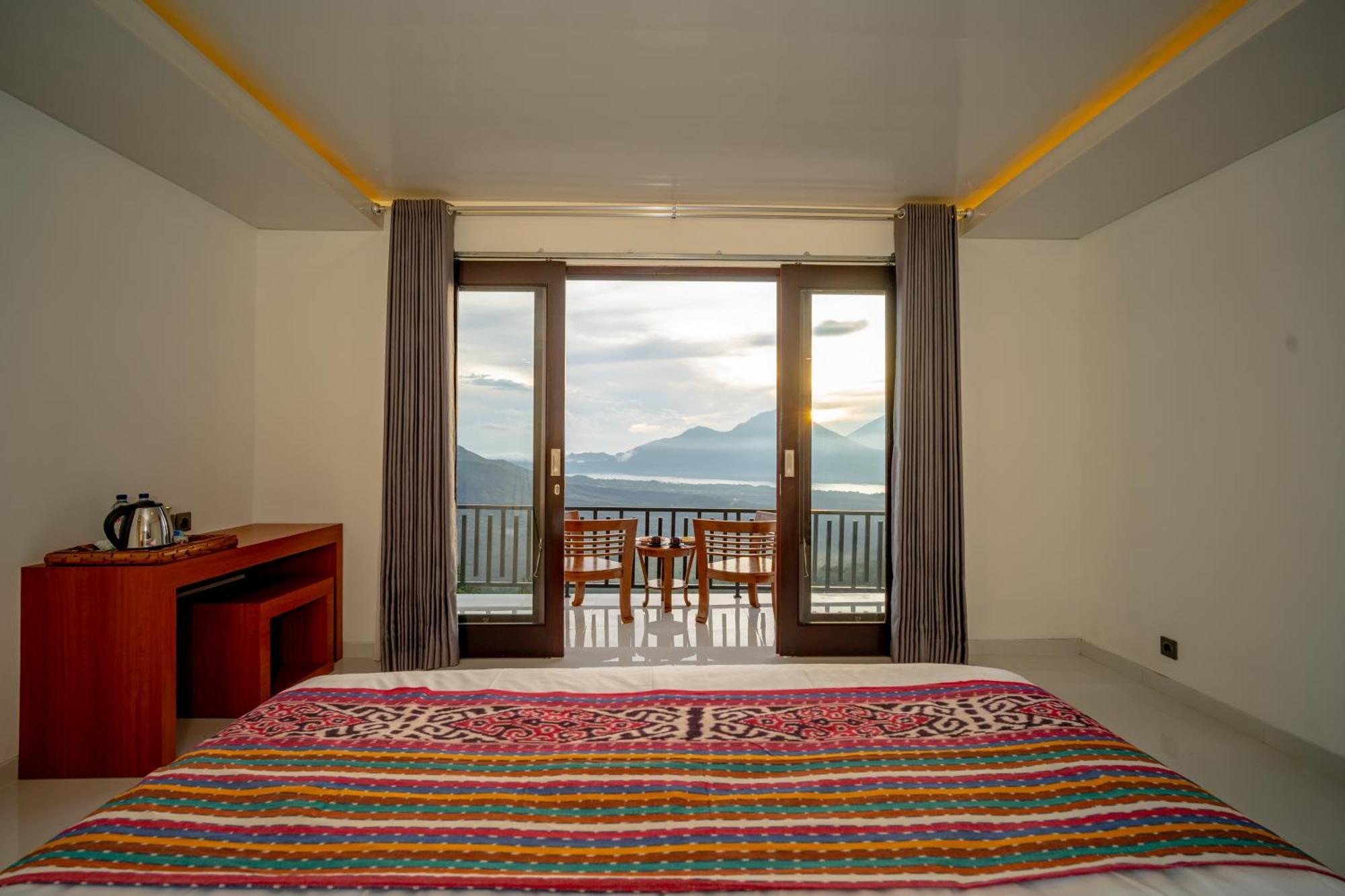 Hotel Tegal Sari 3*