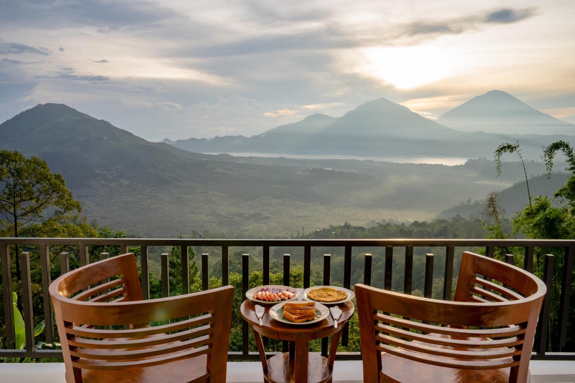 Hotel Tegal Sari 3*