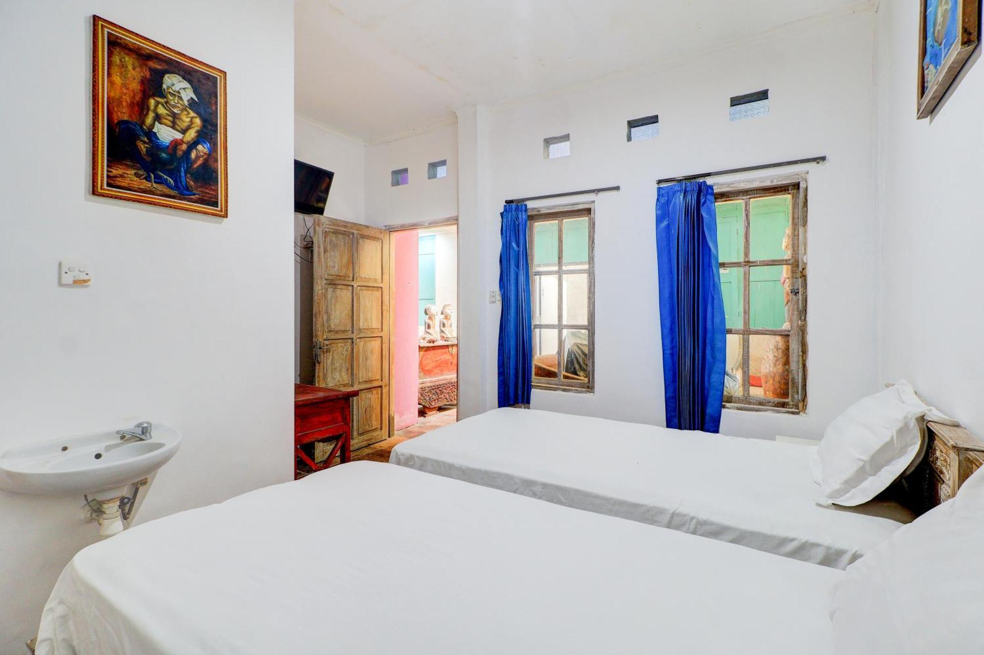 Collection O Near Bali Exotic Marine Park Sanur (Bali)