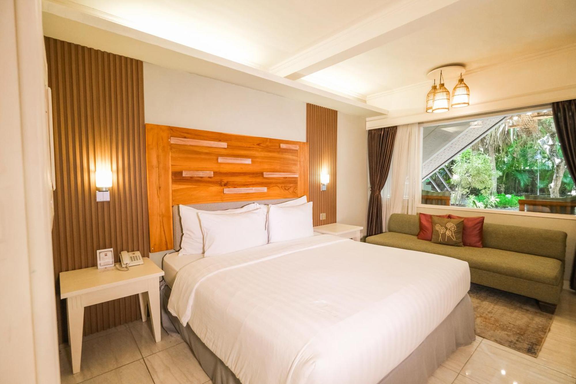 Peneeda View Hotel 3*