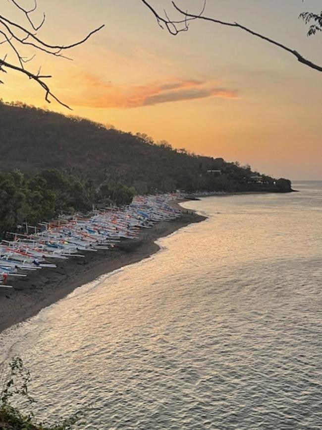 Life In 4* Amed (Bali)