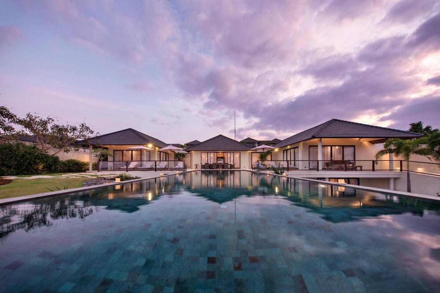 Hotel Karang Saujana Uluwatu (Bali)