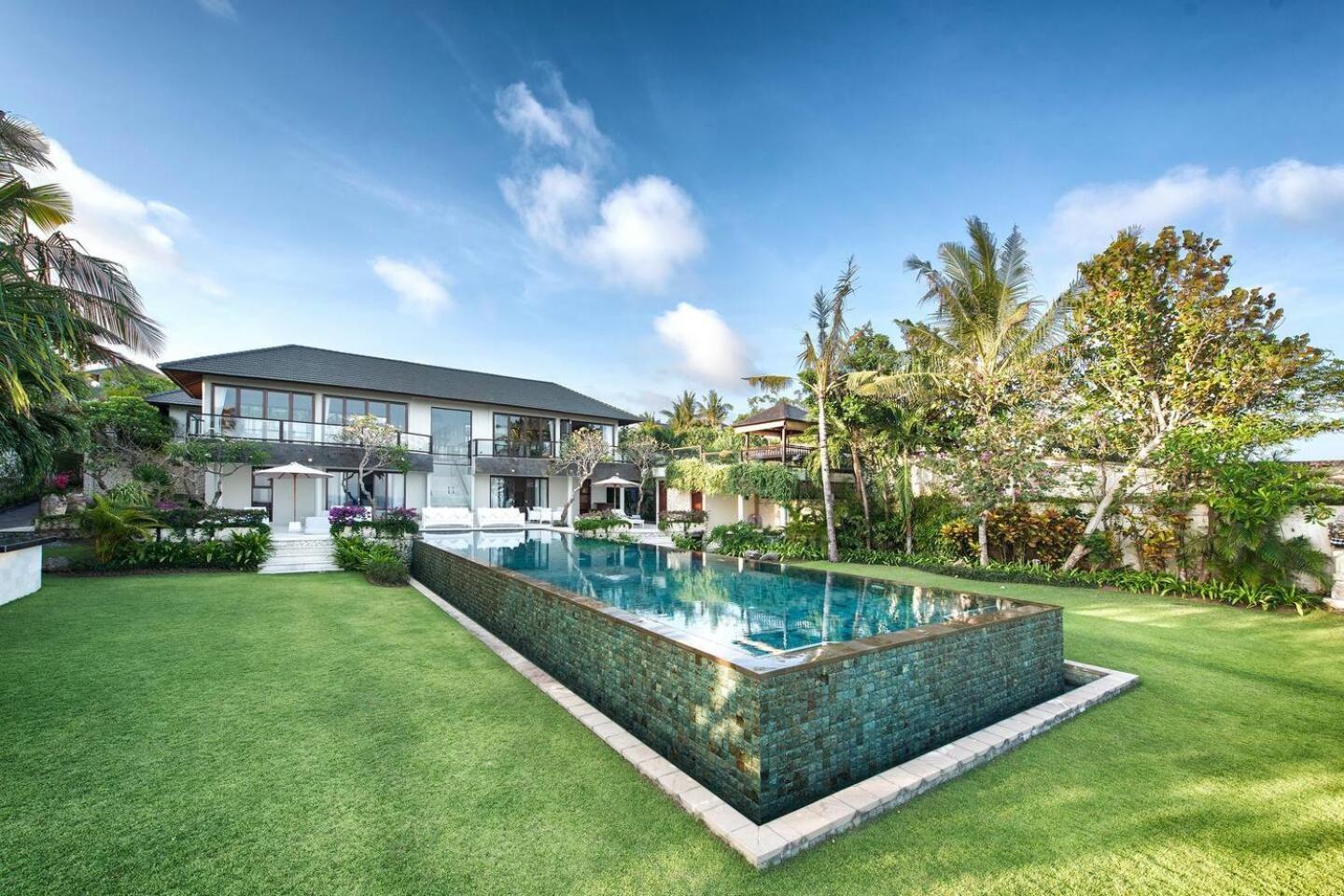 Karang Saujana 4* Uluwatu (Bali)