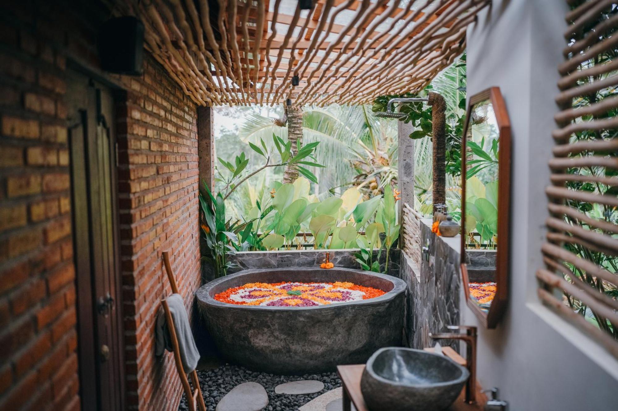 Alankara & Ubud By Mahaprana Villa