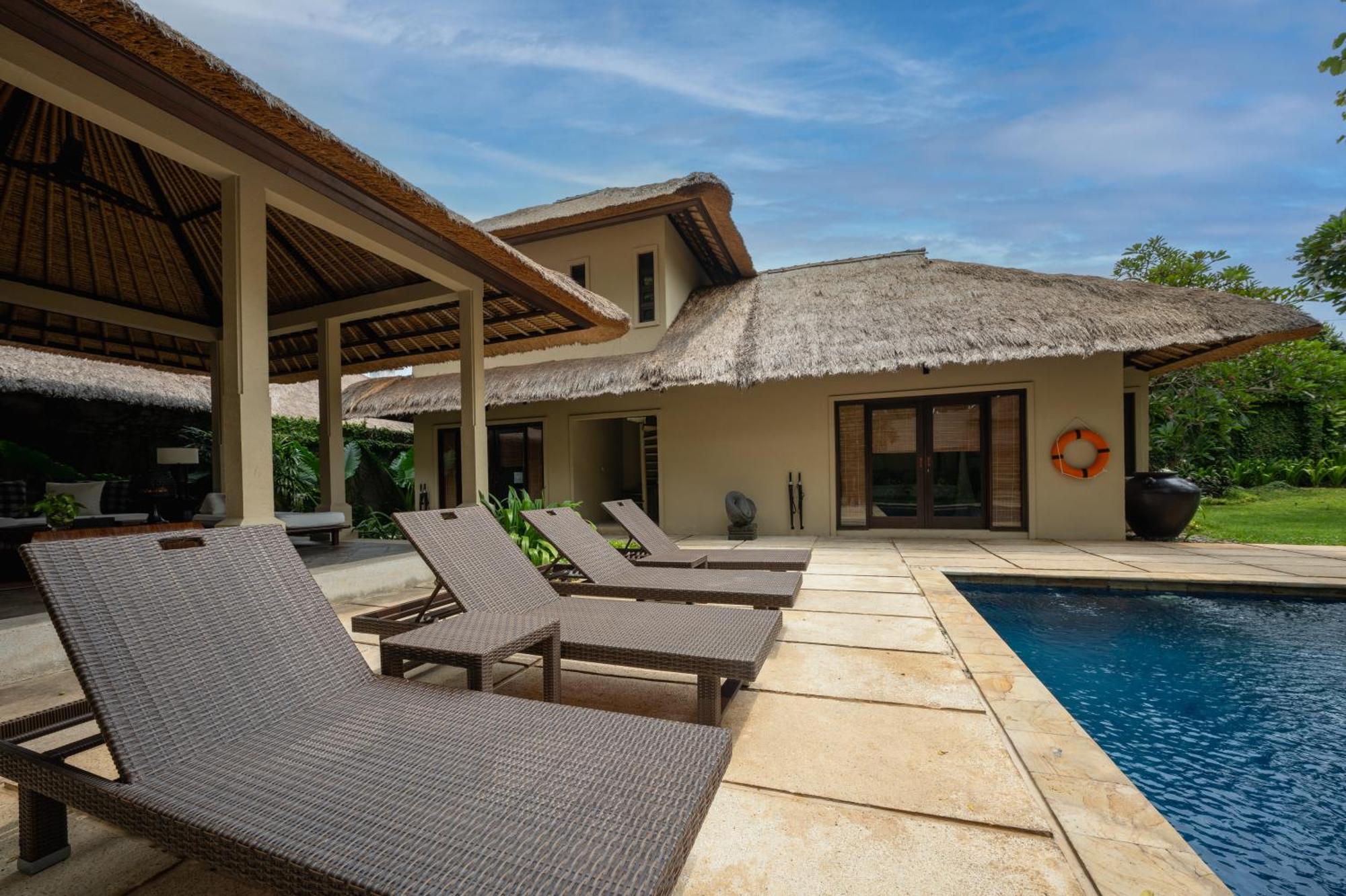Kayumanis Private And Sanur (Bali)
