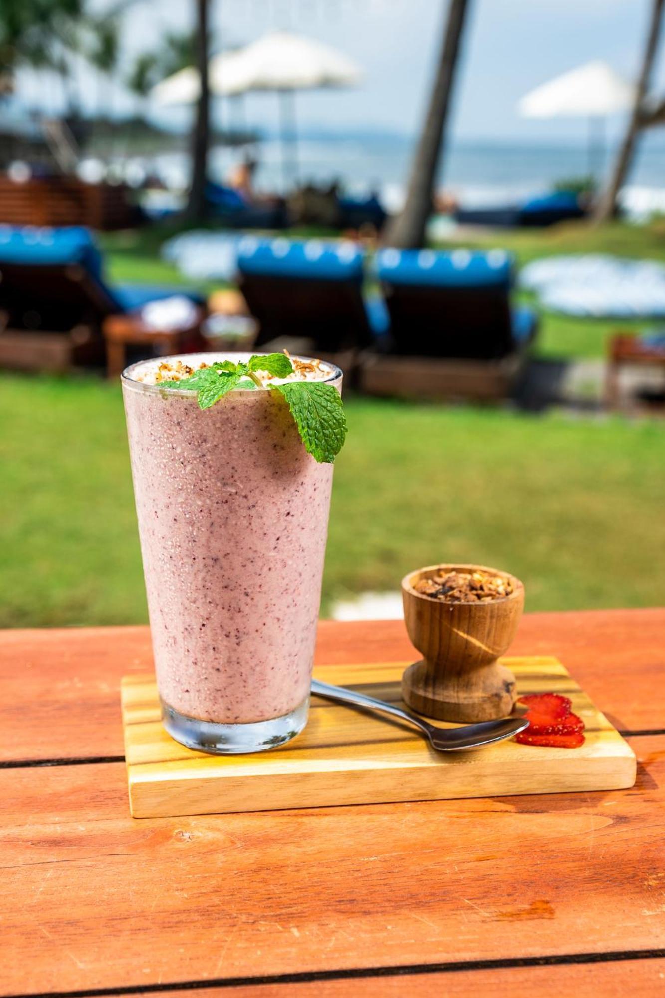 Komune And Club Bali 4*