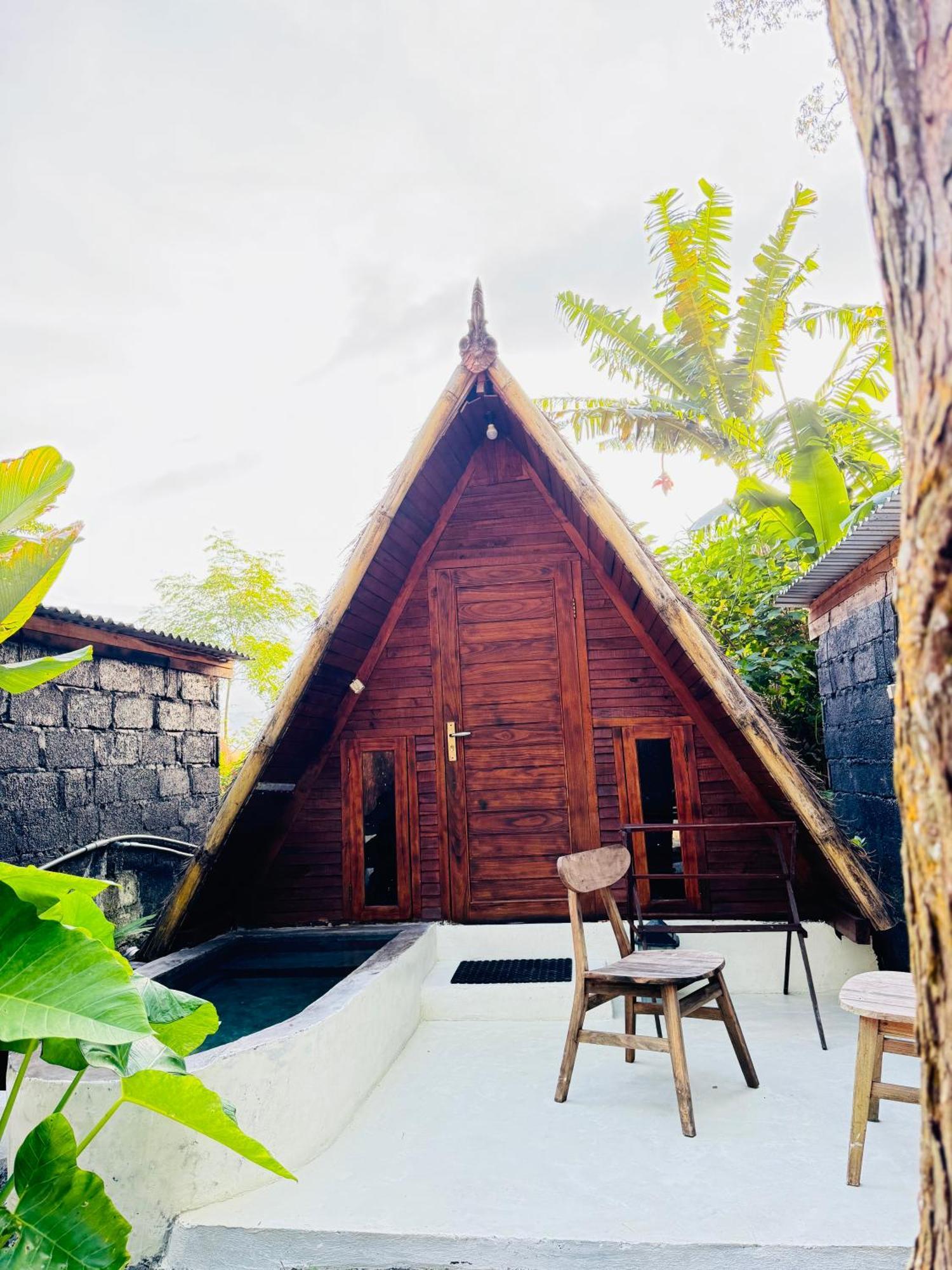 Triangle House And Private Hot Spring Homestay Kintamani (Bali)