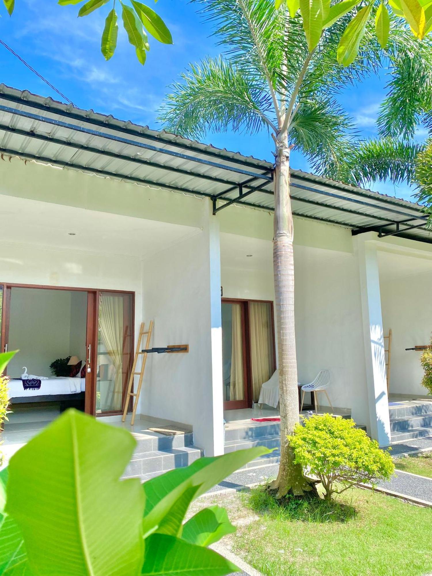 Padang-padang Sari Homestay