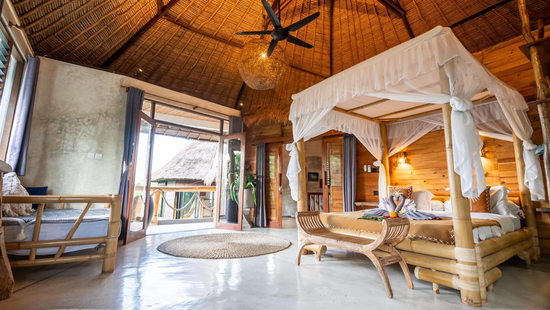 Bukit Surf Villa *