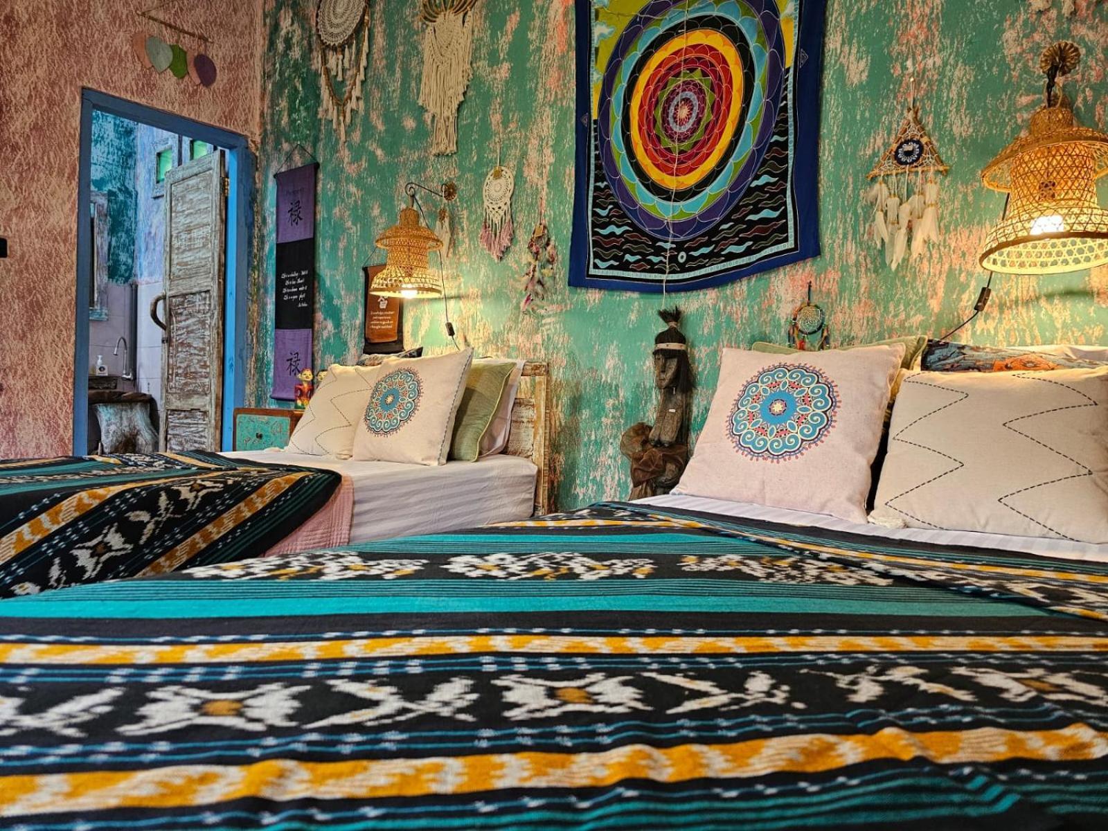 Hostel Loca