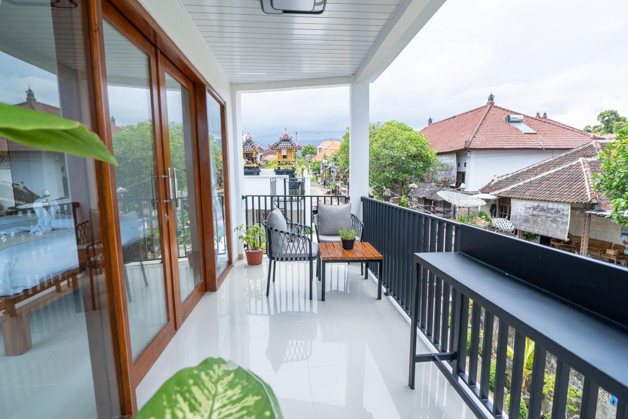 Lemon Tree Bali Inn Lovina (Bali)