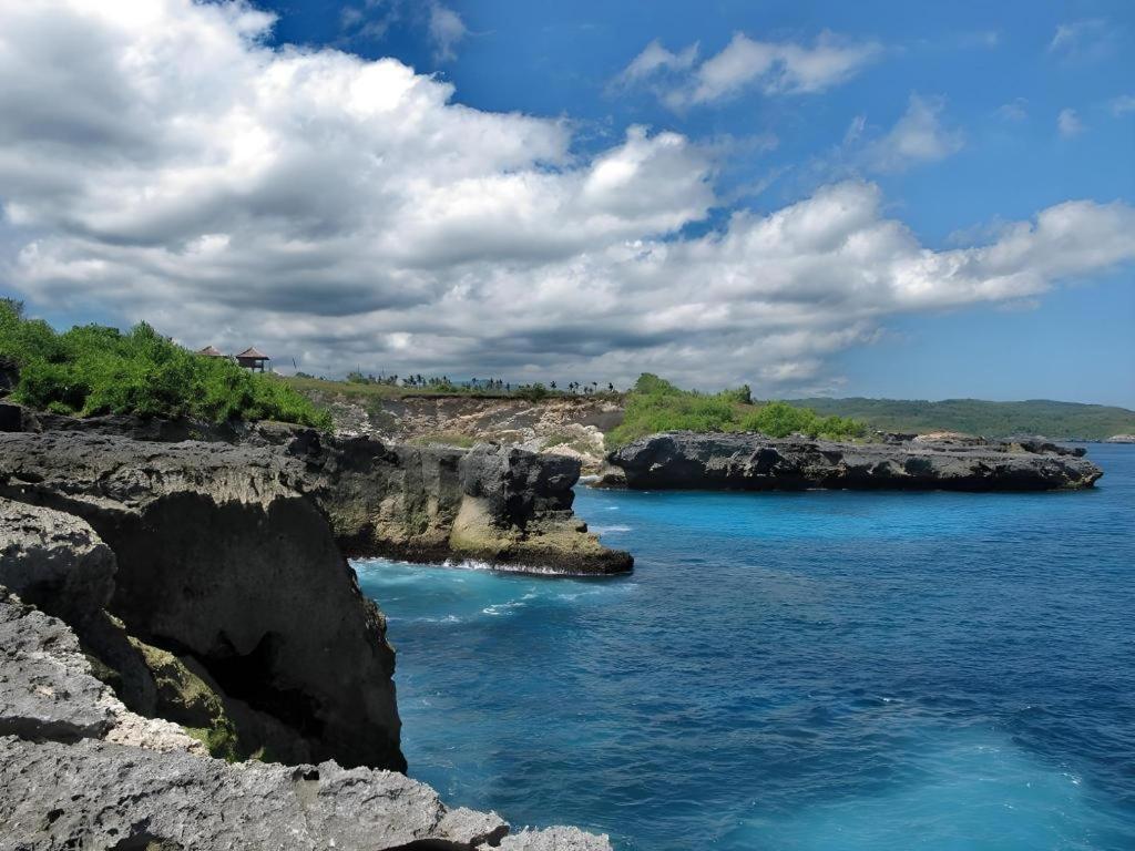 Batu Karang Lembongan &