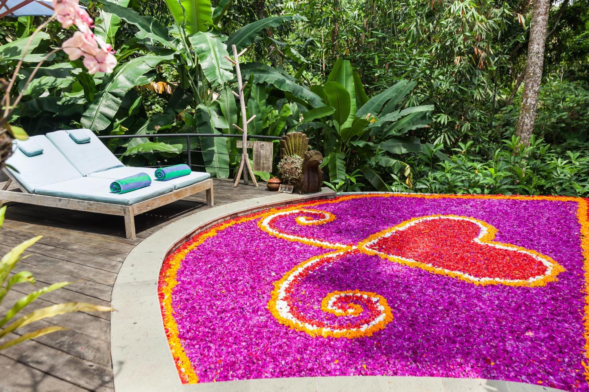 Lodge Sacred Beji By Pramana Villas